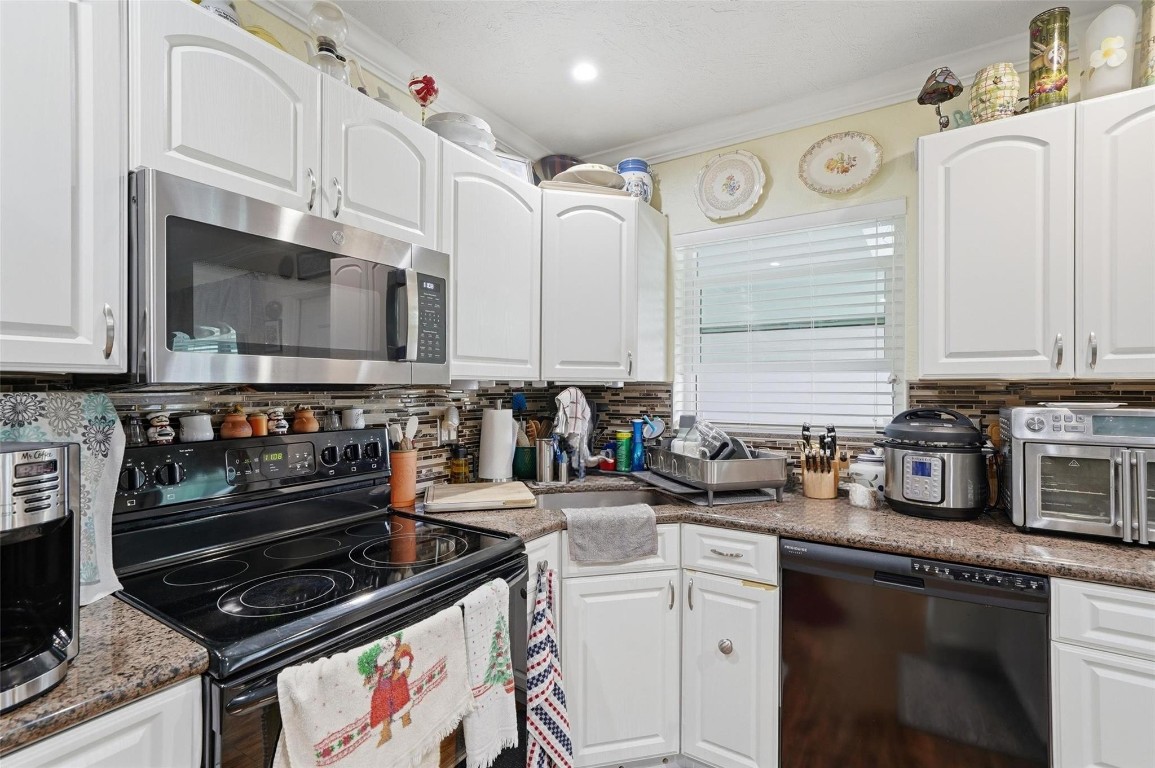 Astor Condo - Residential