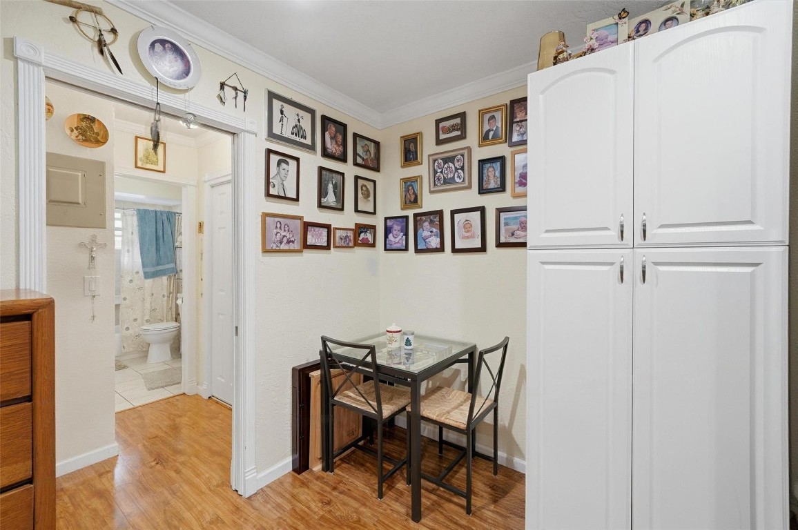 Astor Condo - Residential