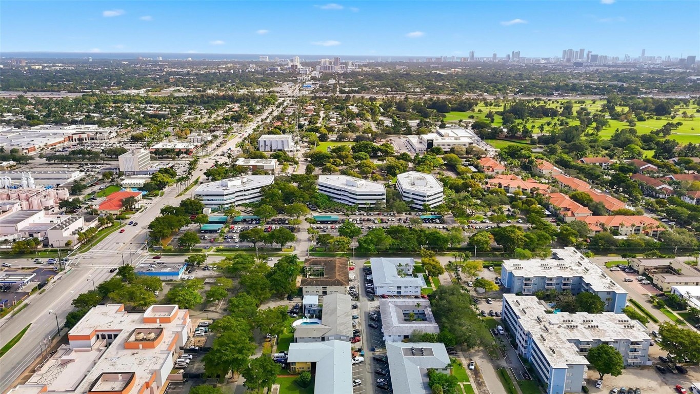 Astor Condo - Residential