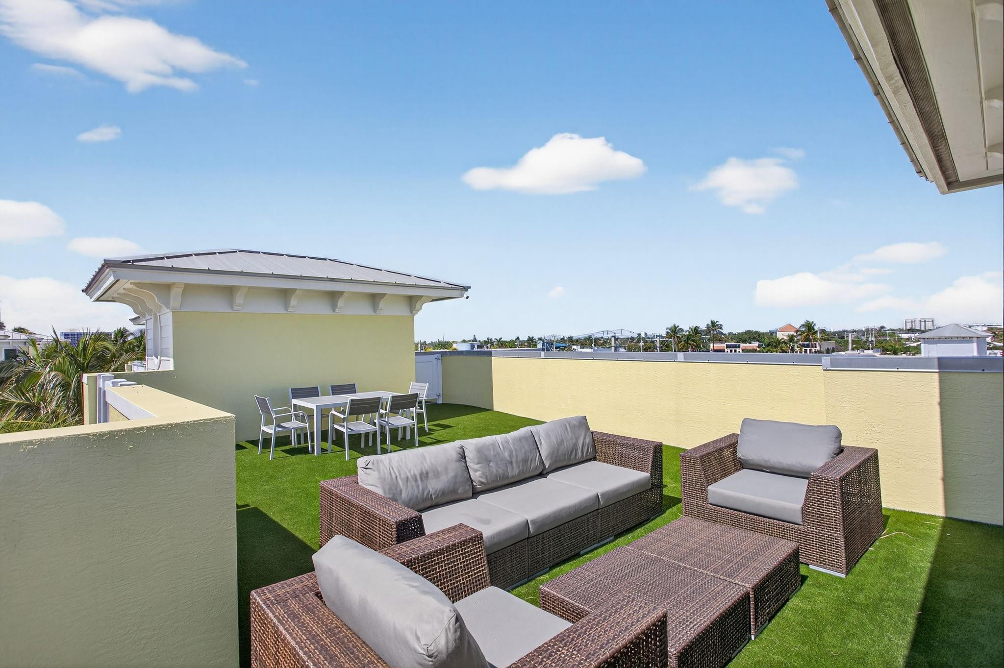 Seagrape Townhouses - Residential