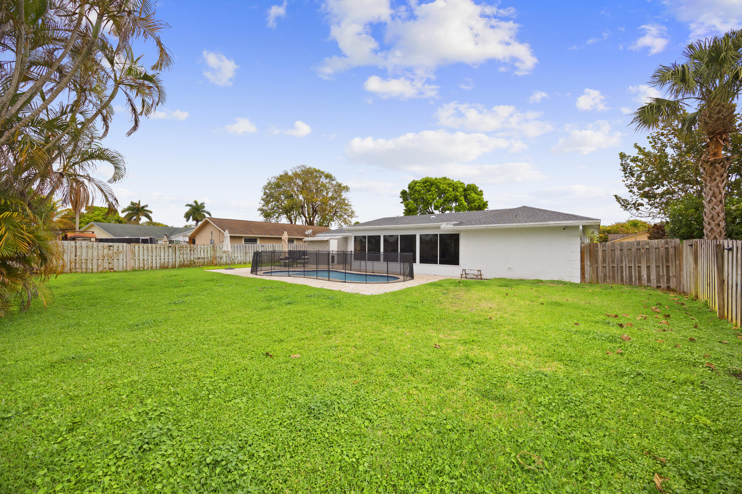 SOUTH SHORE 2 OF WELLINGTON - Residential