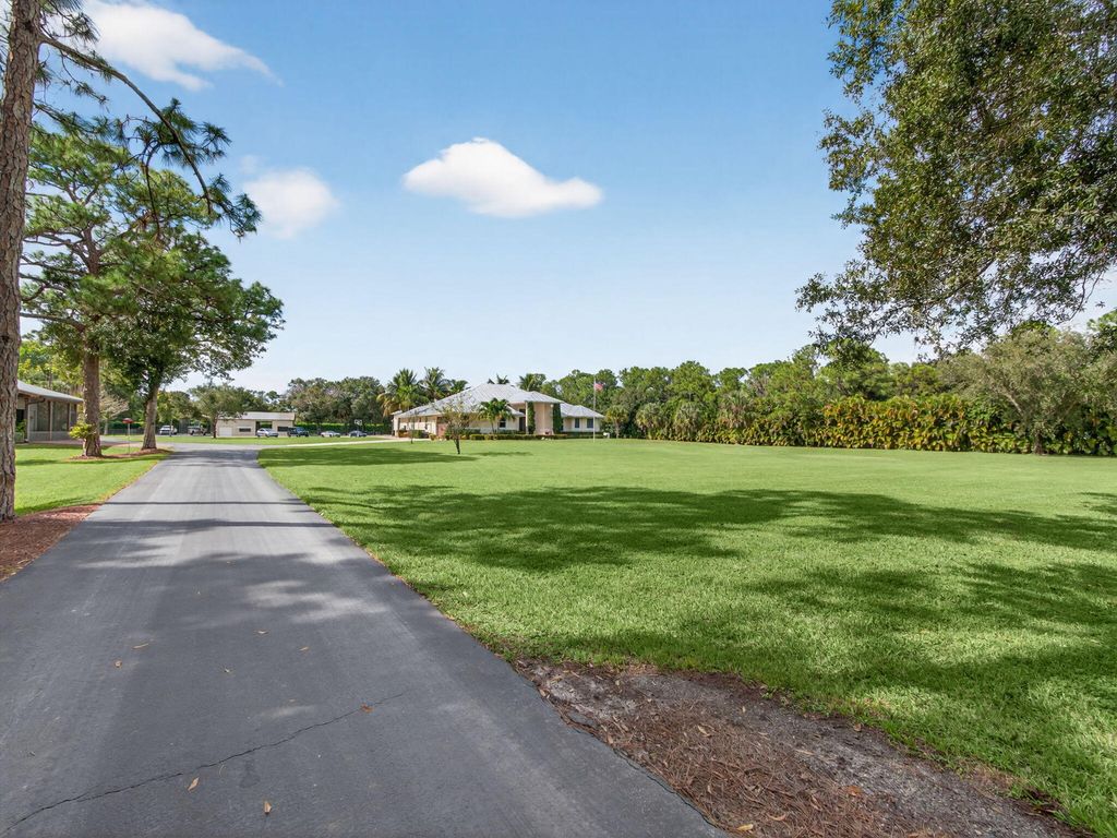 Photo of 17593 Winterhawk Trail, Jupiter, FL 33478 (MLS # R11141614)