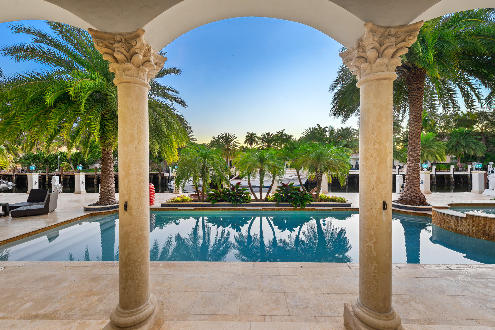 CORAL ISLES - Residential