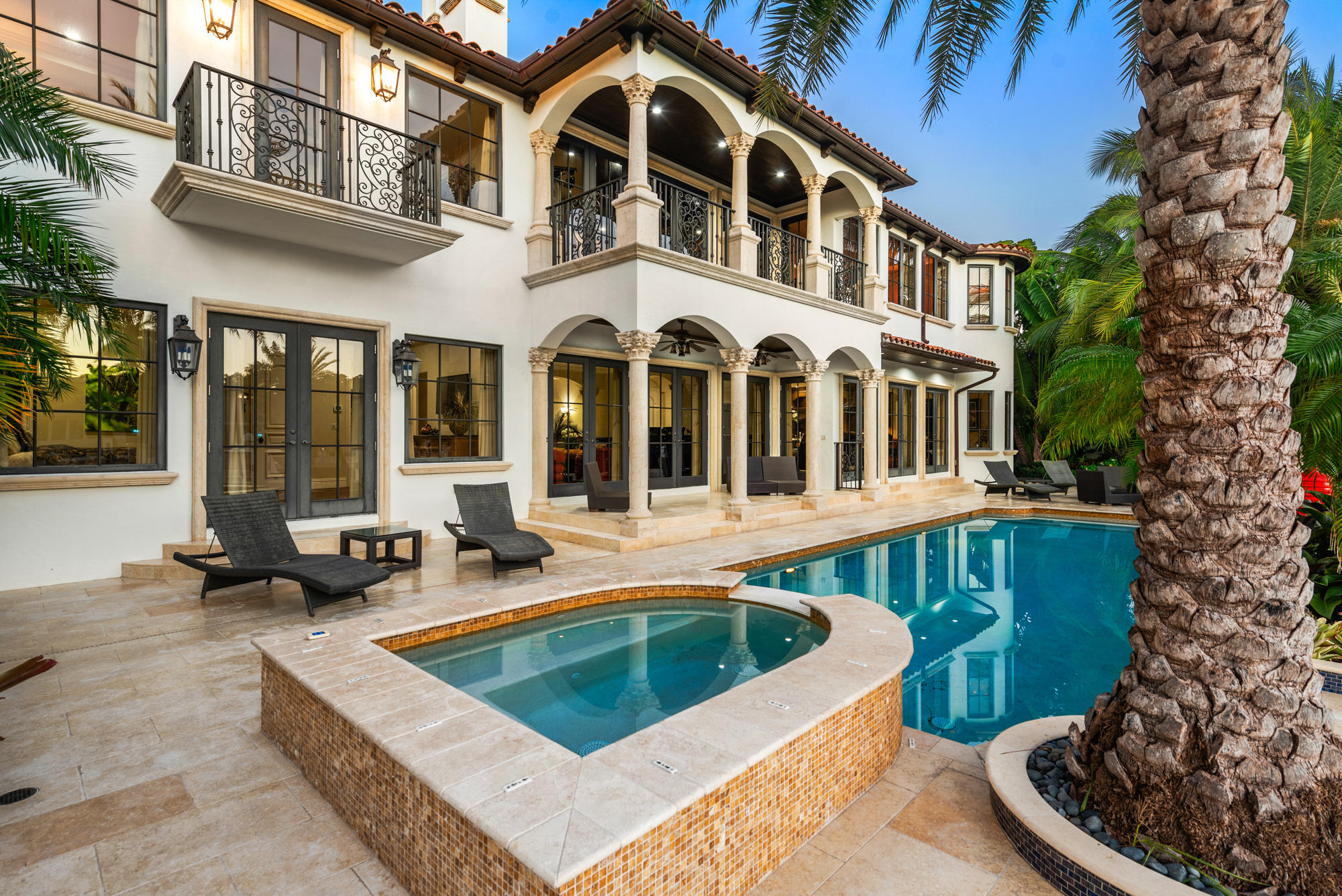 CORAL ISLES - Residential