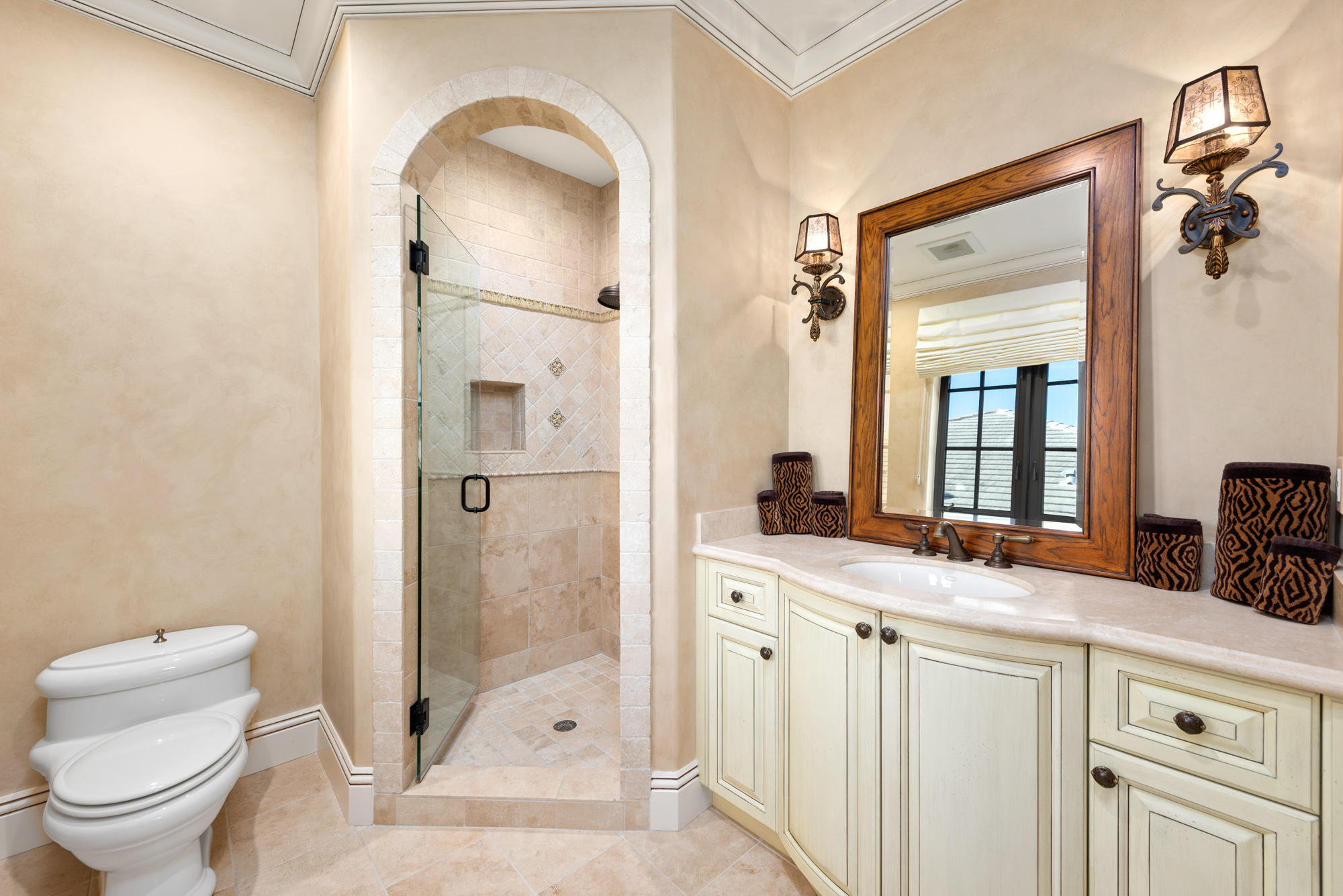 CORAL ISLES - Residential