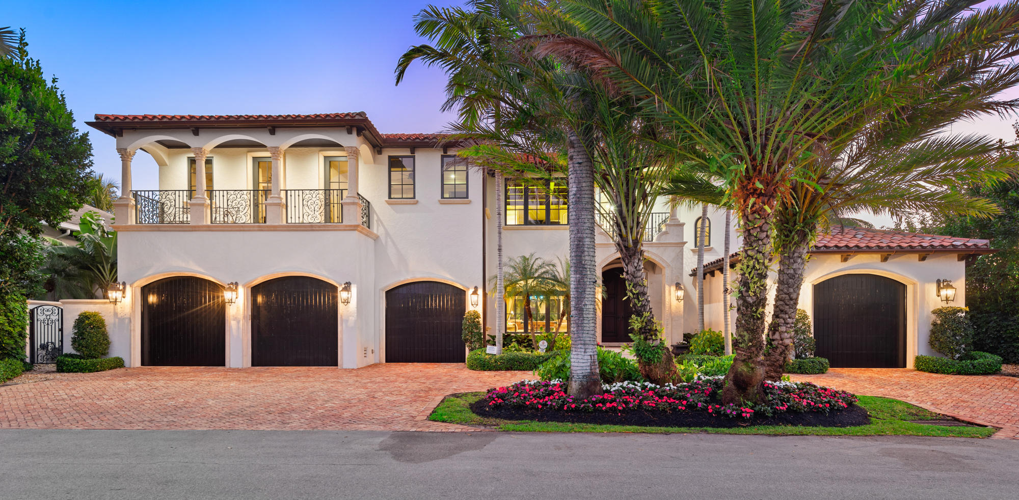 CORAL ISLES - Residential