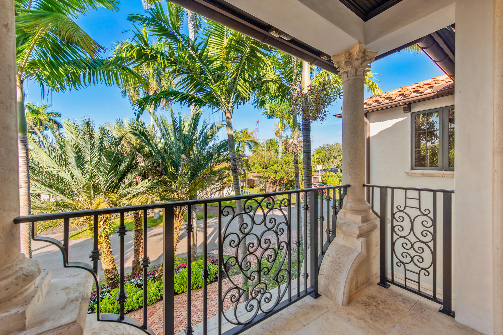 CORAL ISLES - Residential