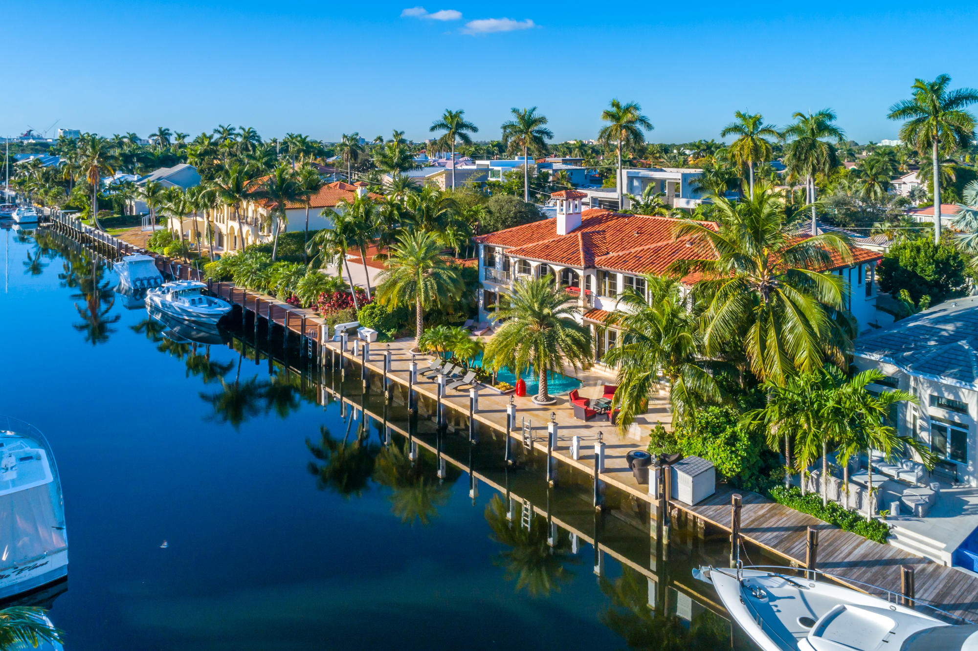 CORAL ISLES - Residential