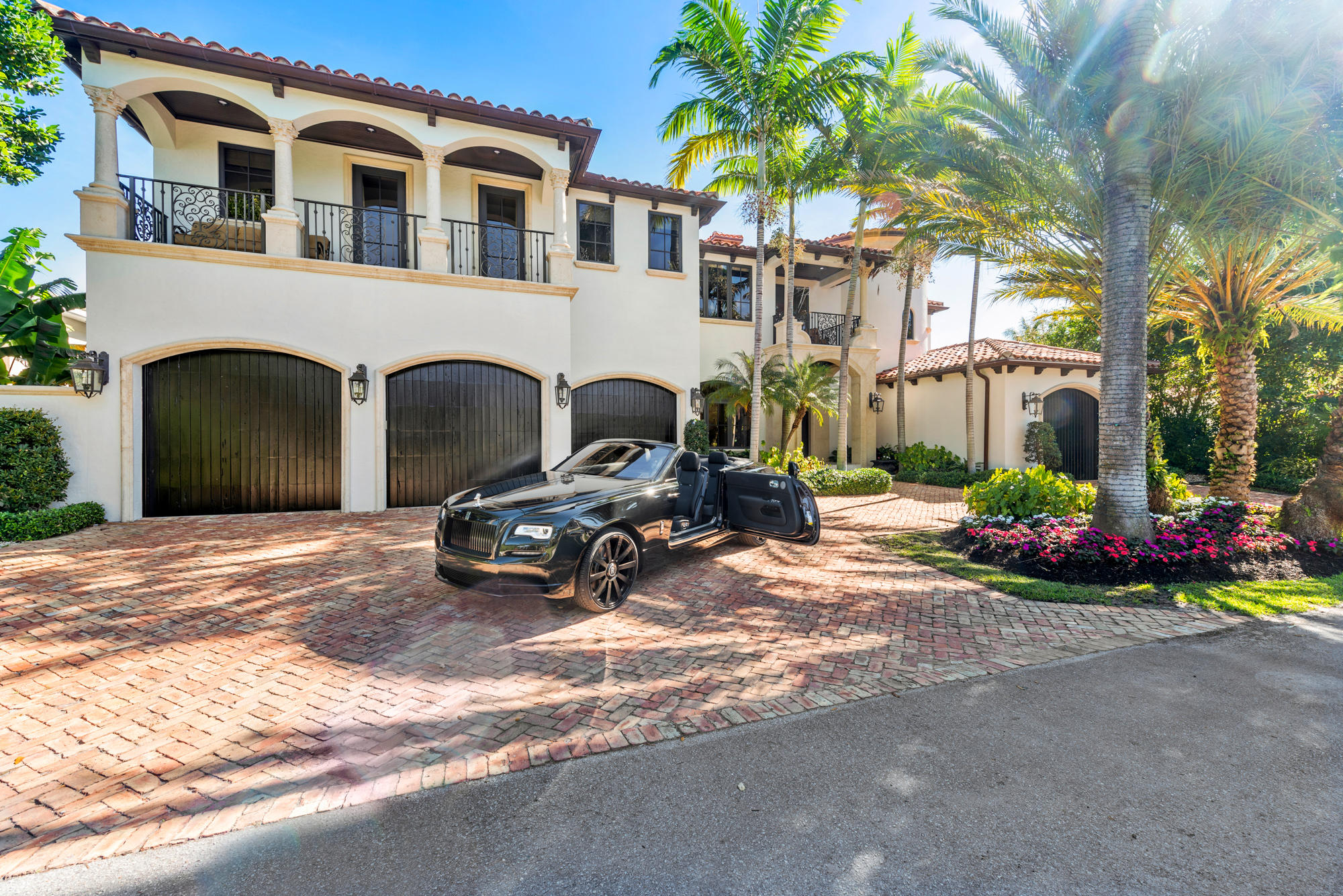 CORAL ISLES - Residential