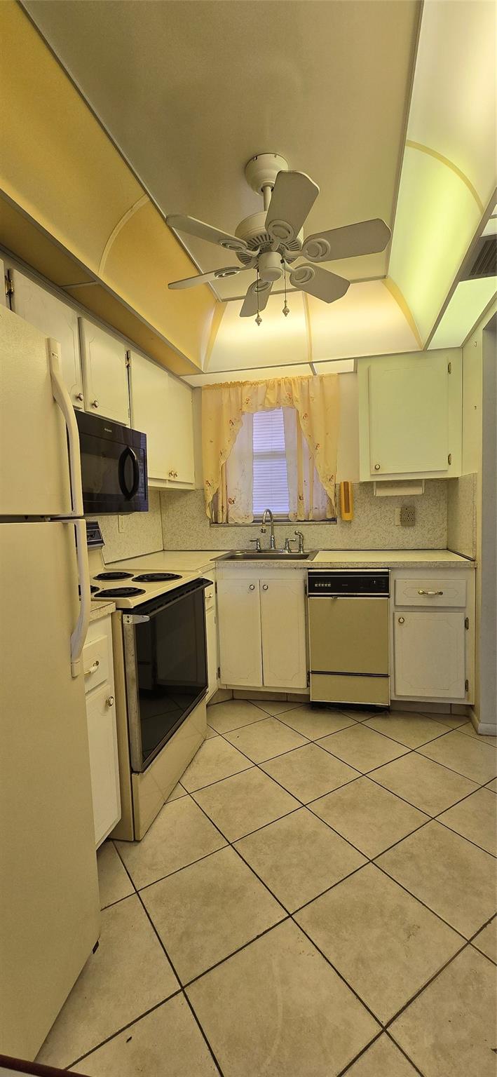 Sunrise Lakes Phase 1 - Residential