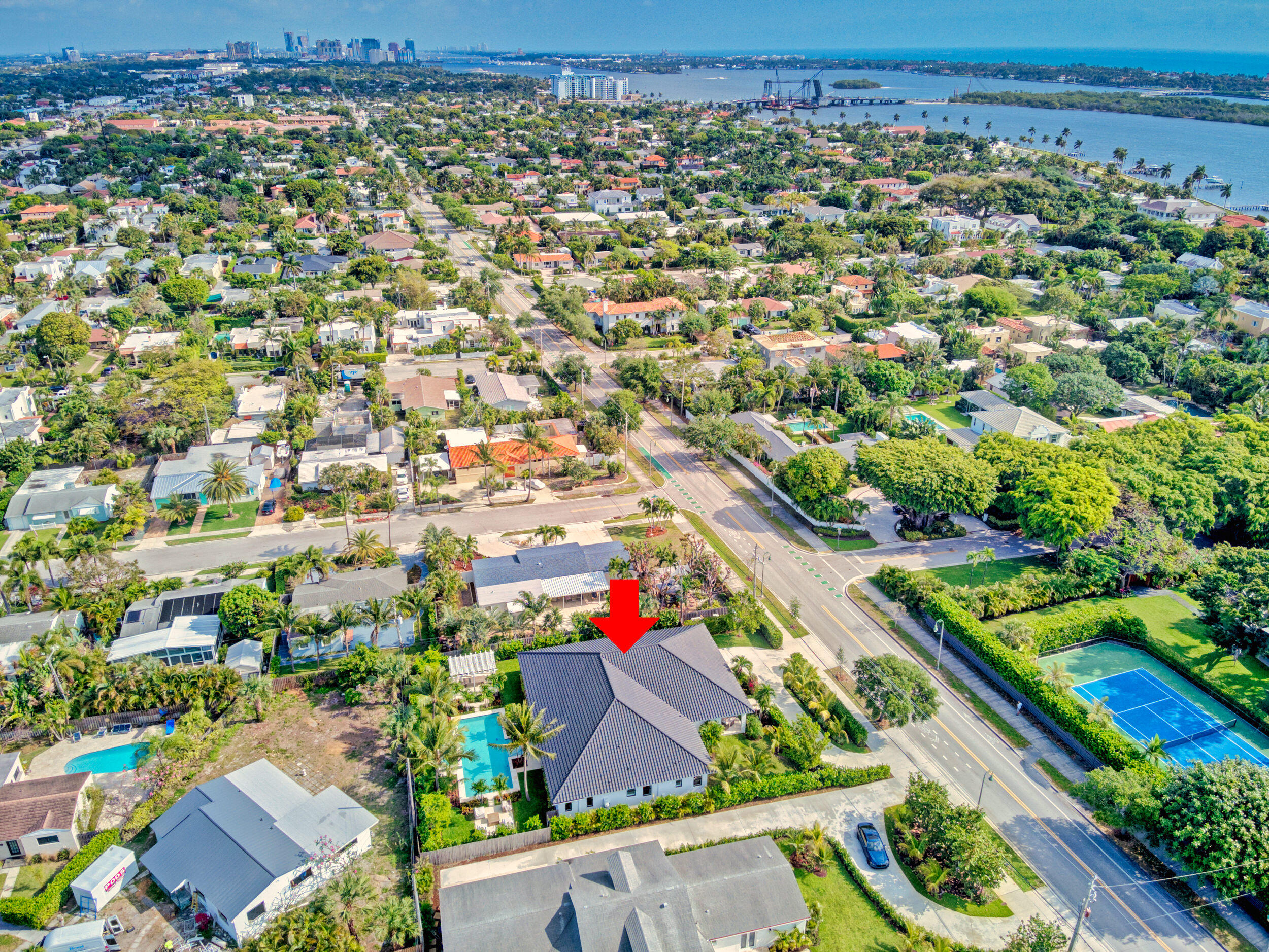 LITTLE RANCHES IN - Residential