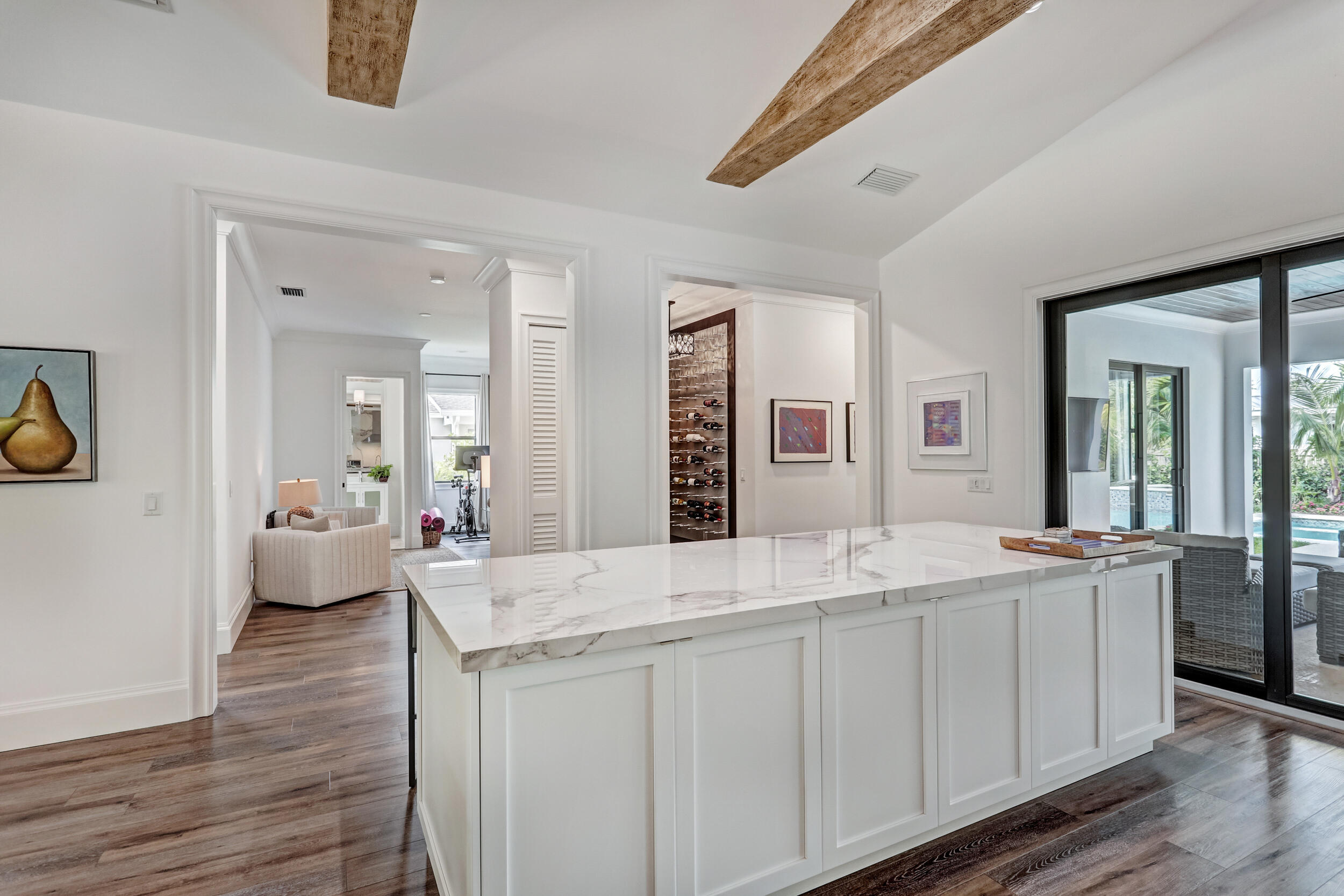 LITTLE RANCHES IN - Residential