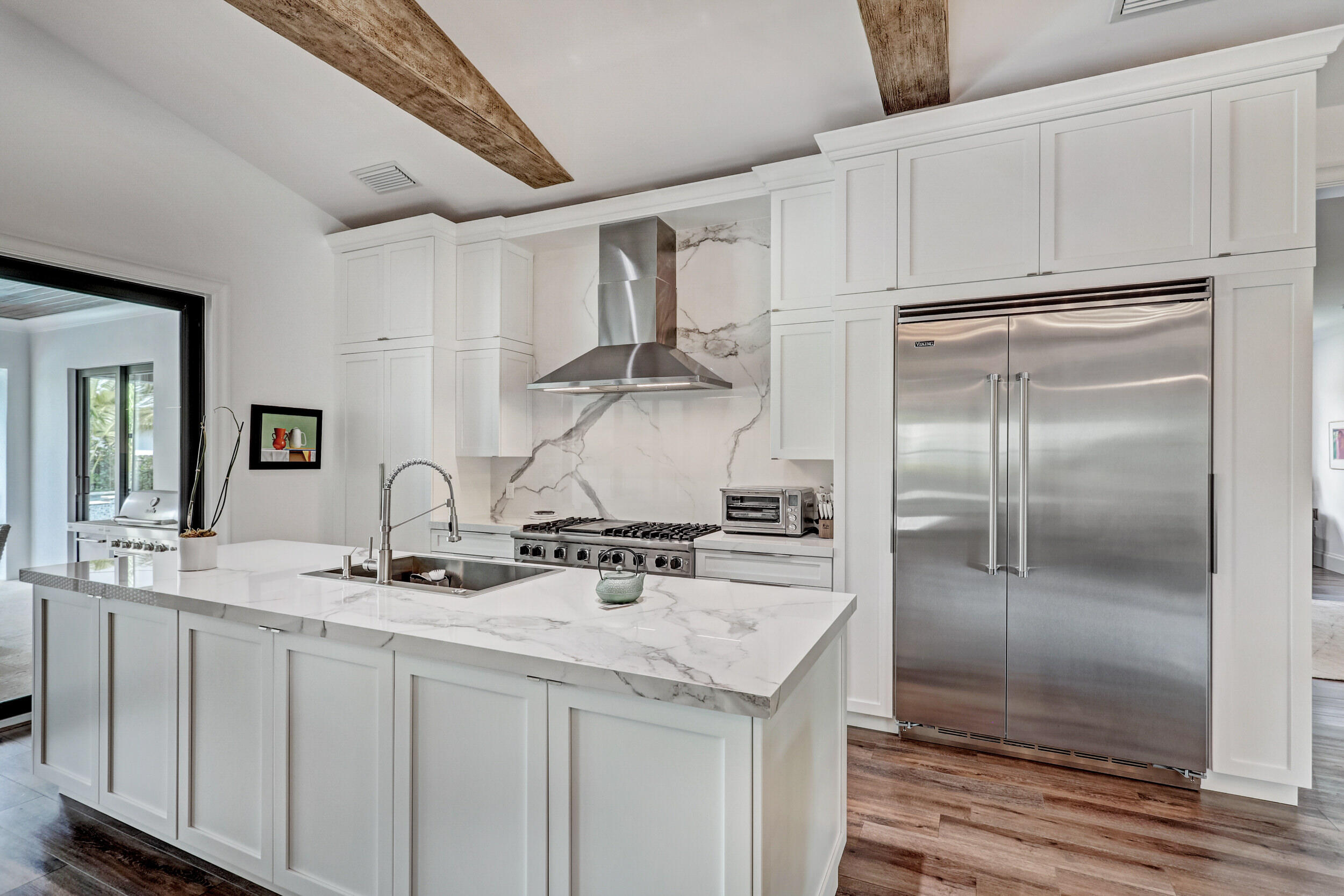 LITTLE RANCHES IN - Residential