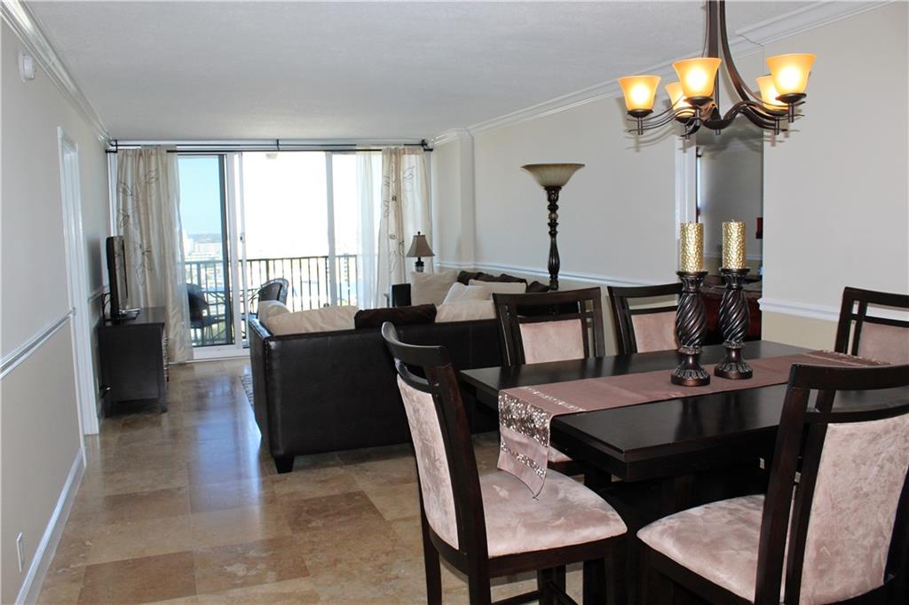 SILVER THATCH - Residential