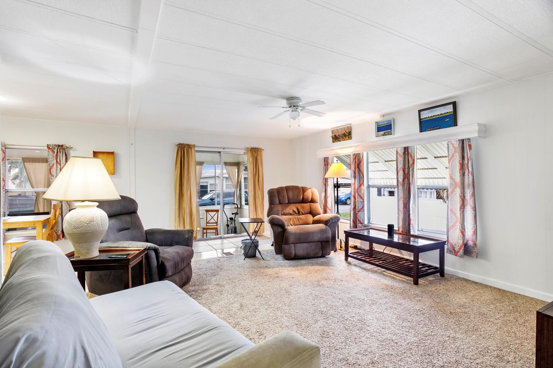 JAMAICA BAY MOBILE HOME C - Residential