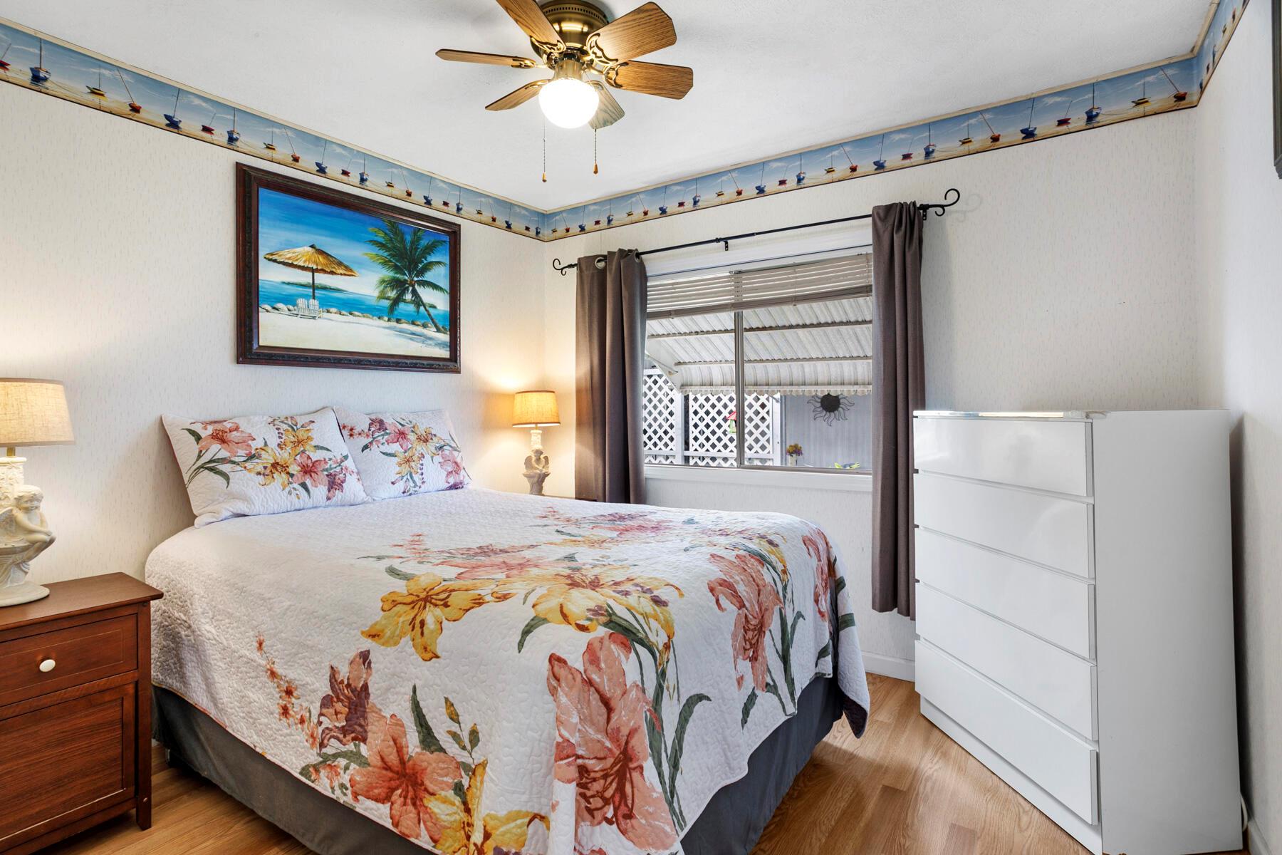 JAMAICA BAY MOBILE HOME C - Residential