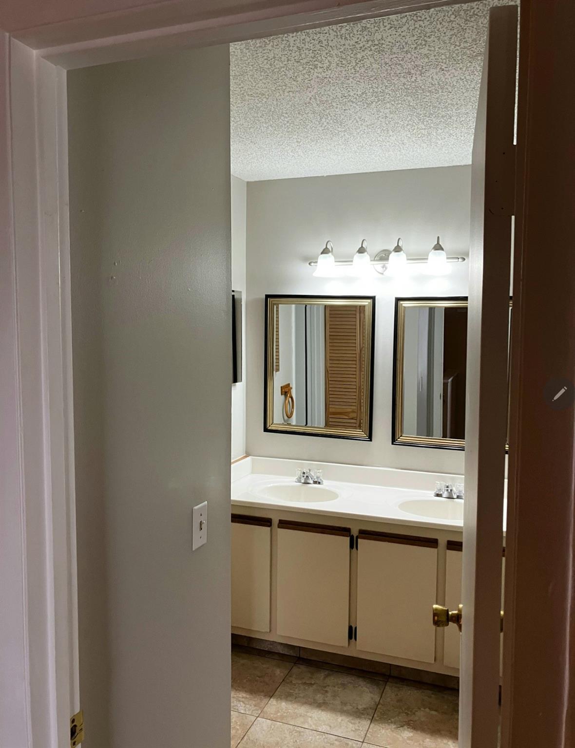 Kings Bay - Residential Lease