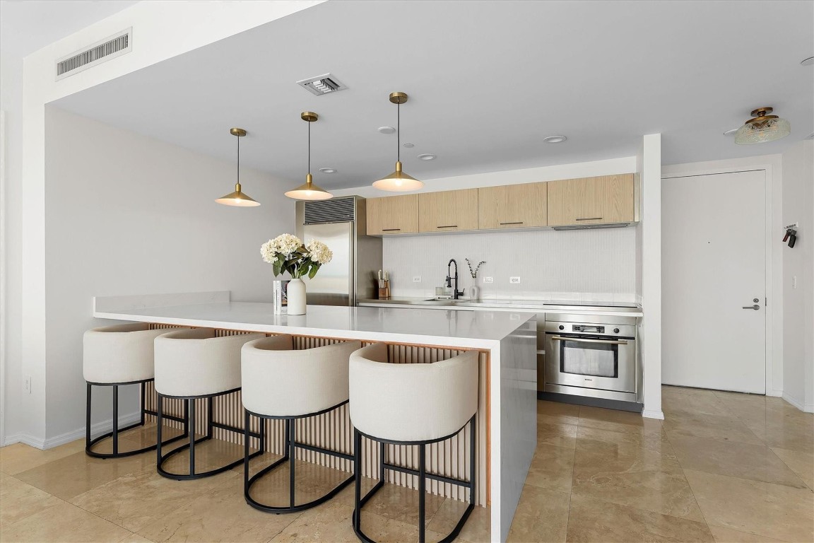 1040 Biscayne Boulevard 3906