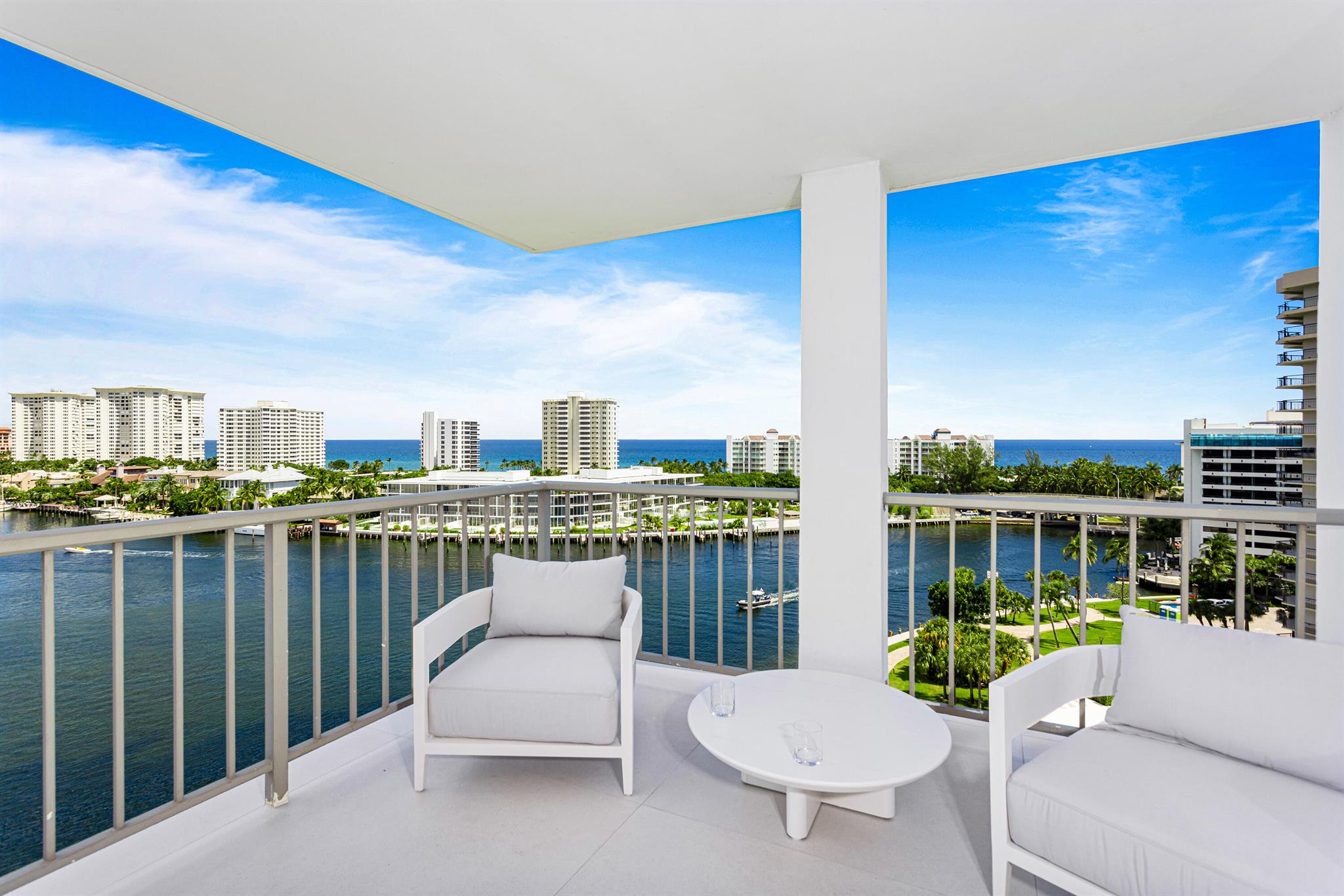 LAKE HOUSE SOUTH - Residential