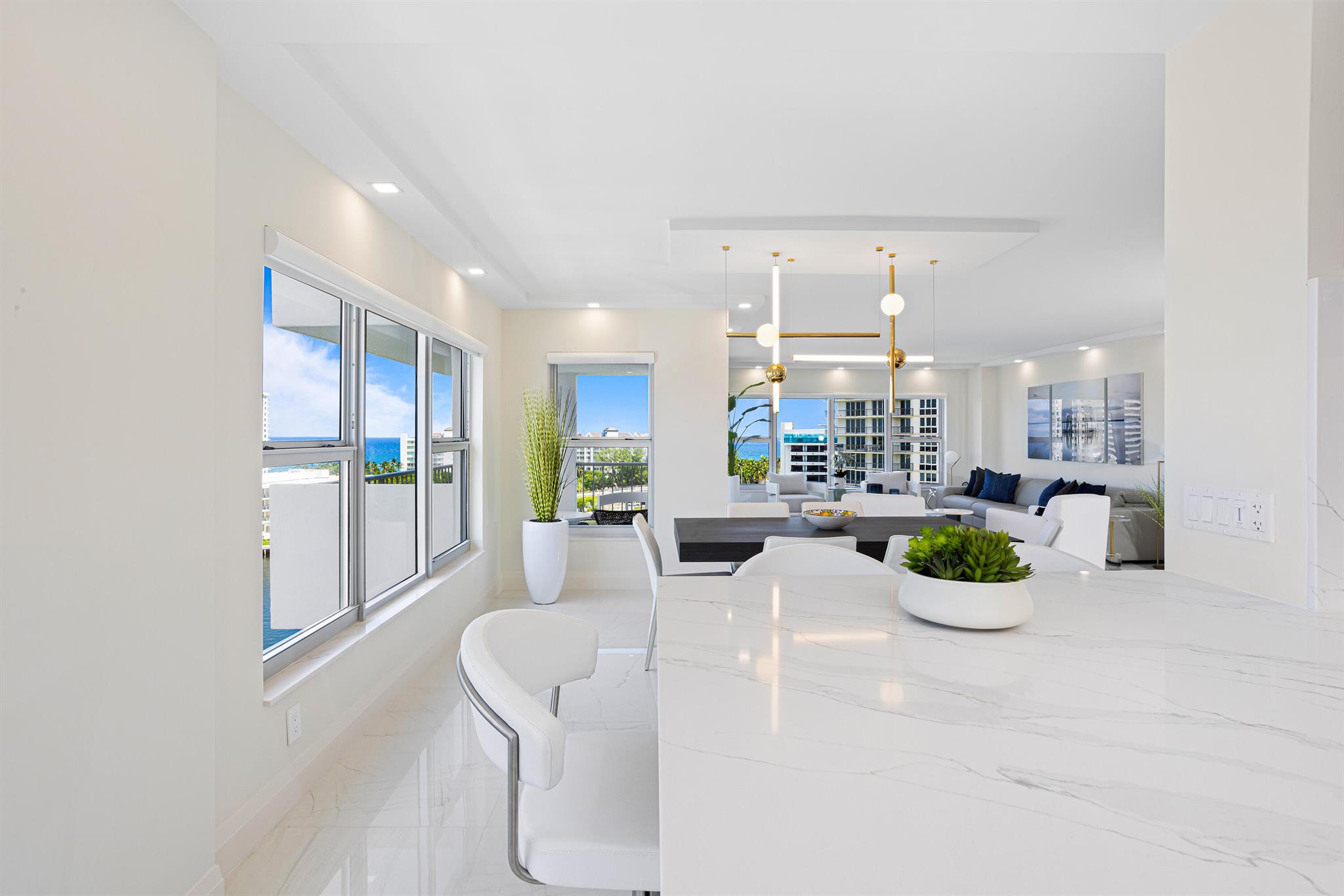 LAKE HOUSE SOUTH - Residential