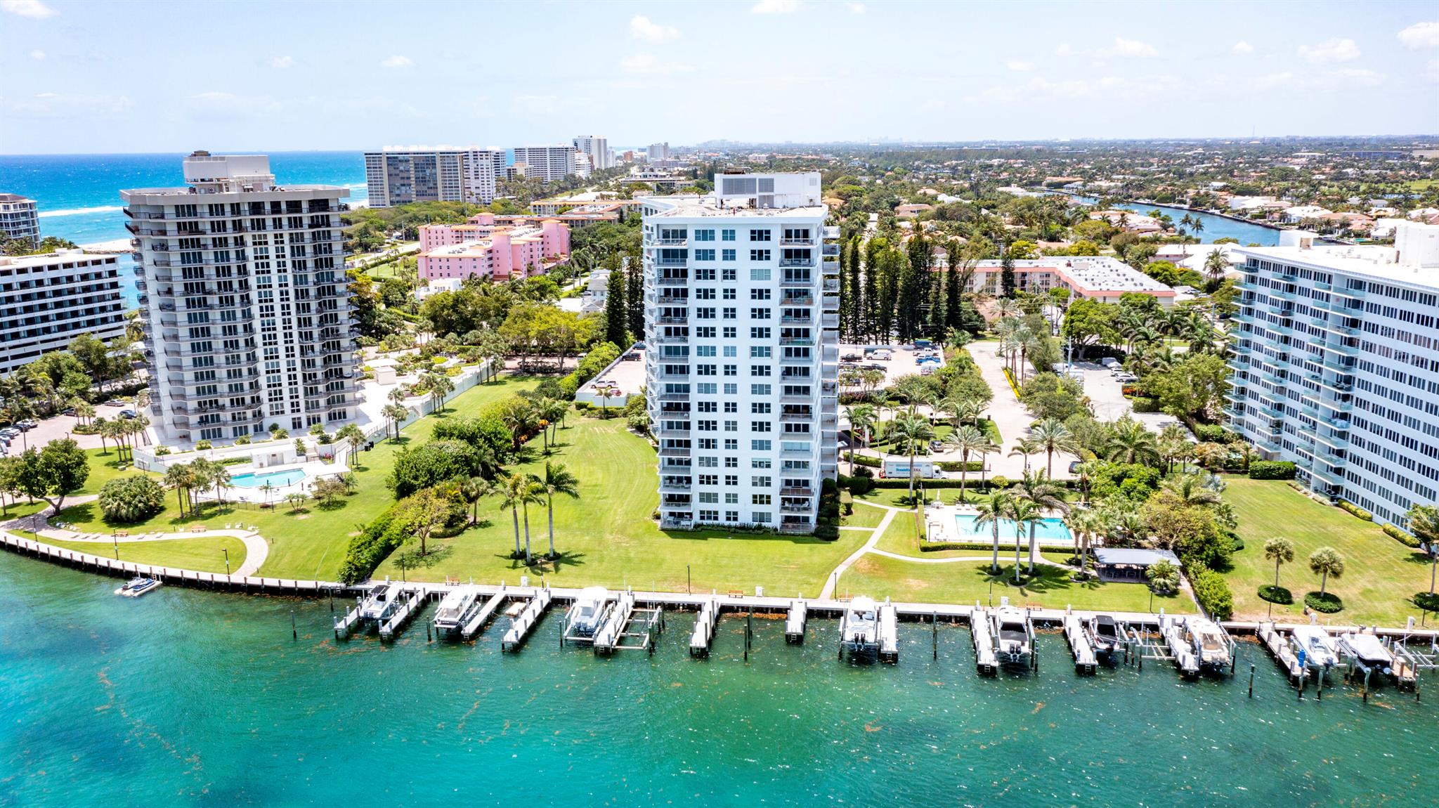 LAKE HOUSE SOUTH - Residential