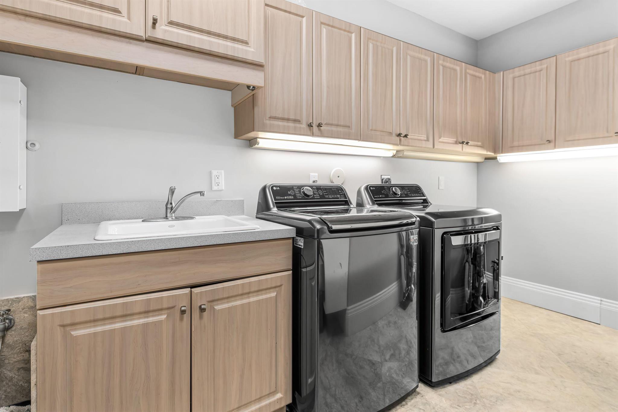 TROPIC ISLE 2ND SEC - Residential