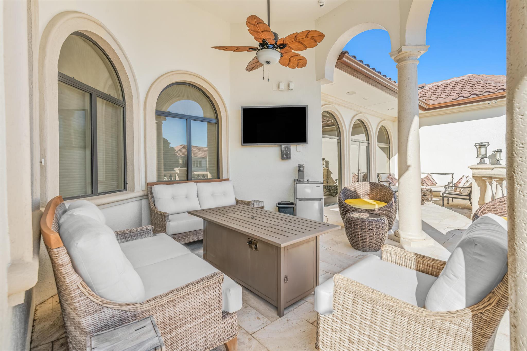 TROPIC ISLE 2ND SEC - Residential