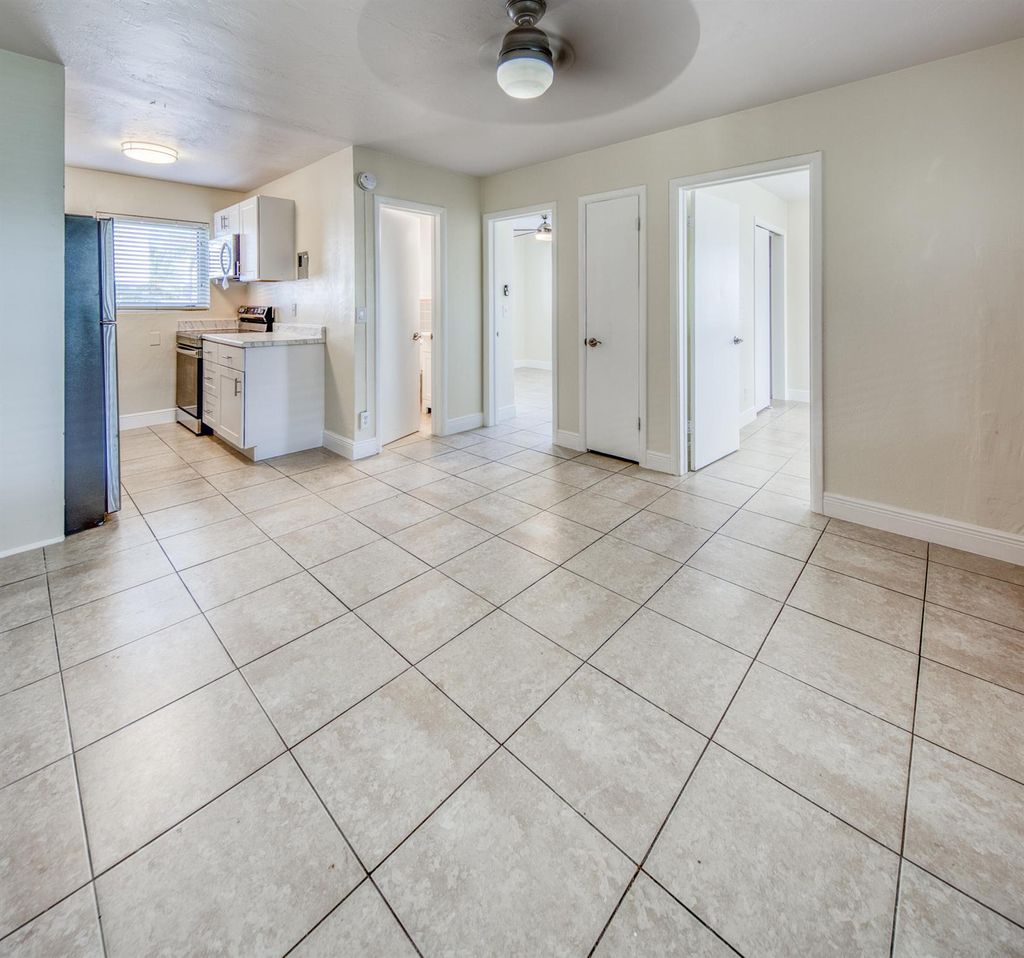 Photo of 101 S Palmway #7, Lake Worth Beach, FL 33460 (MLS # R11033688)