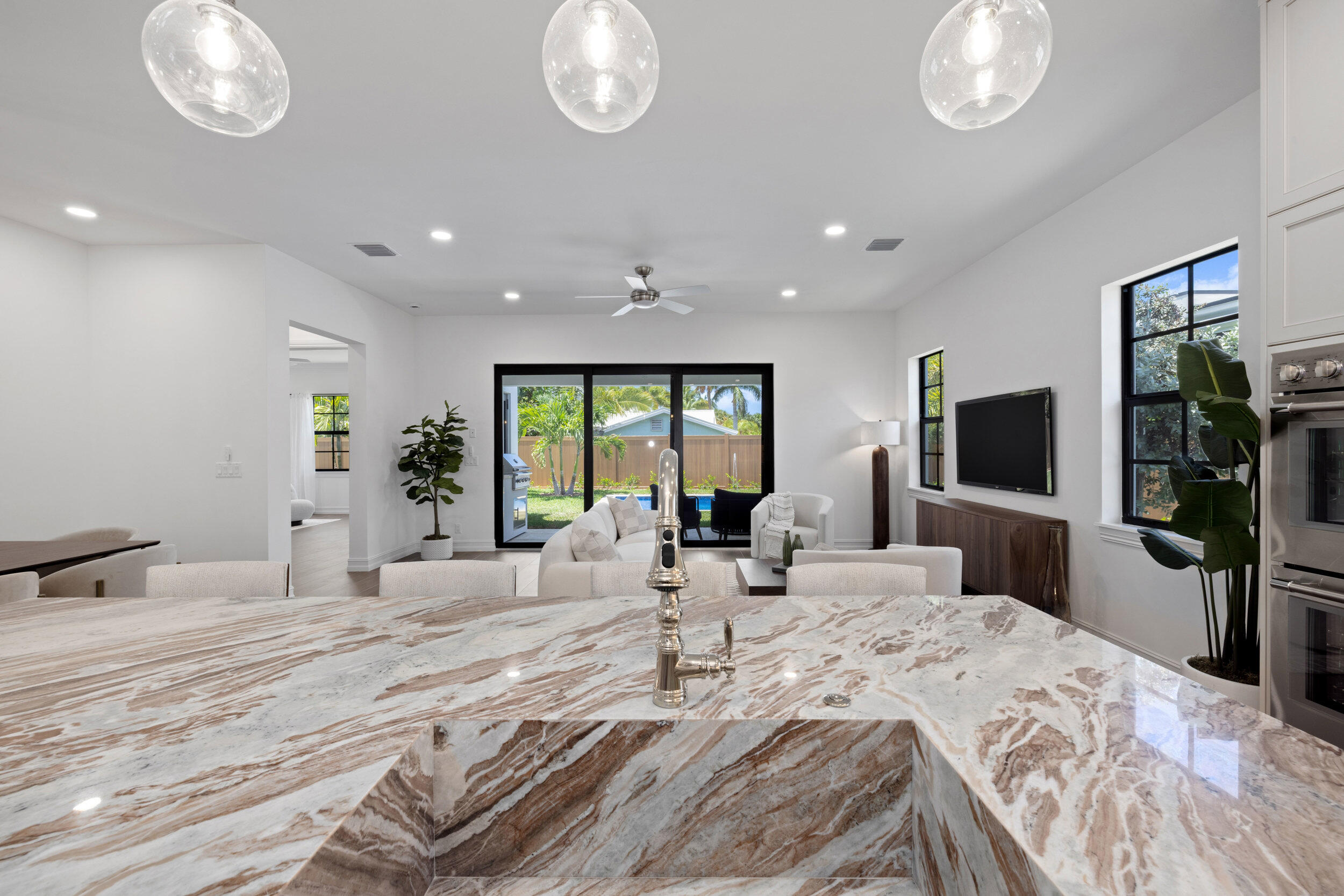 PALM BEACH SHORES - Residential