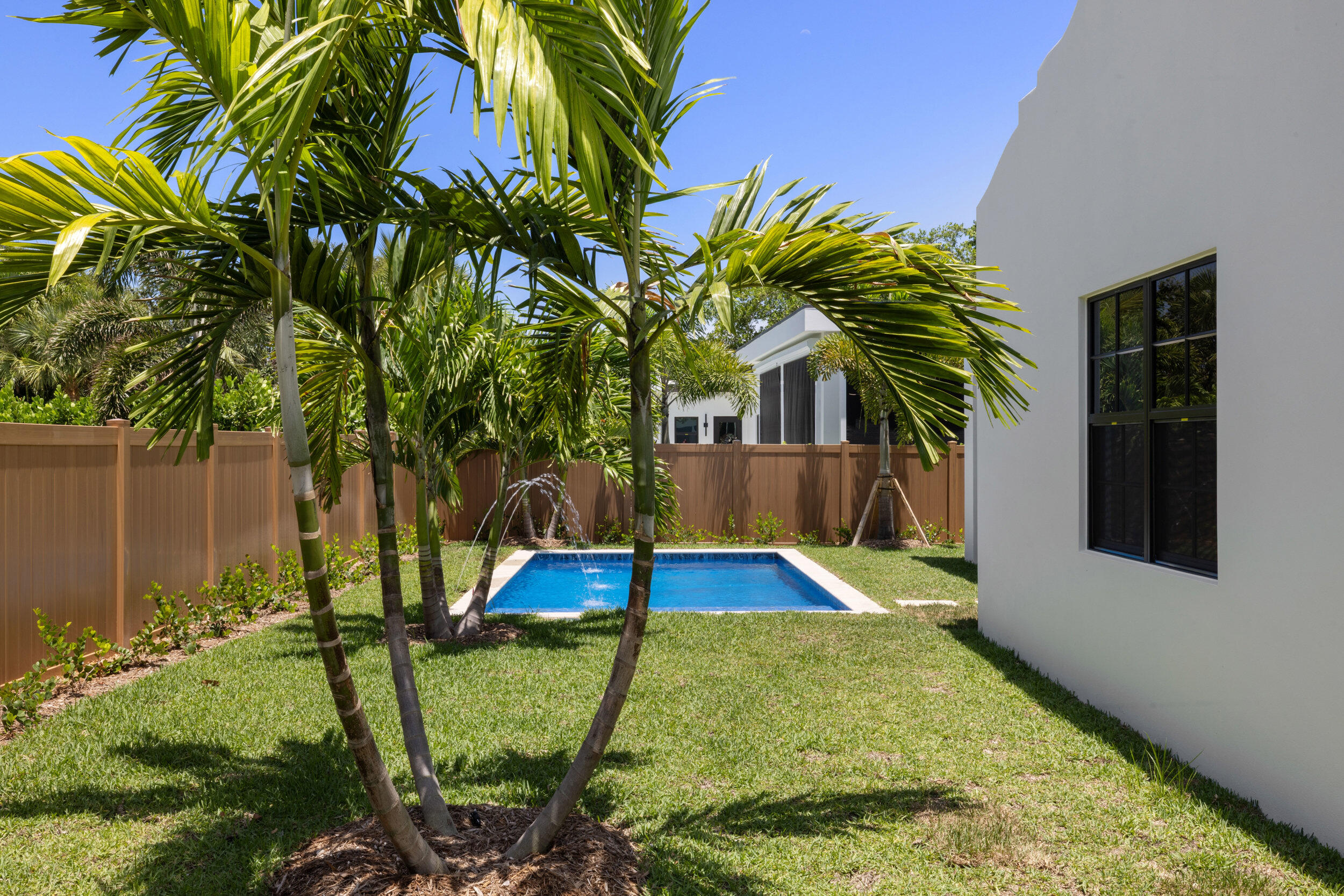 PALM BEACH SHORES - Residential