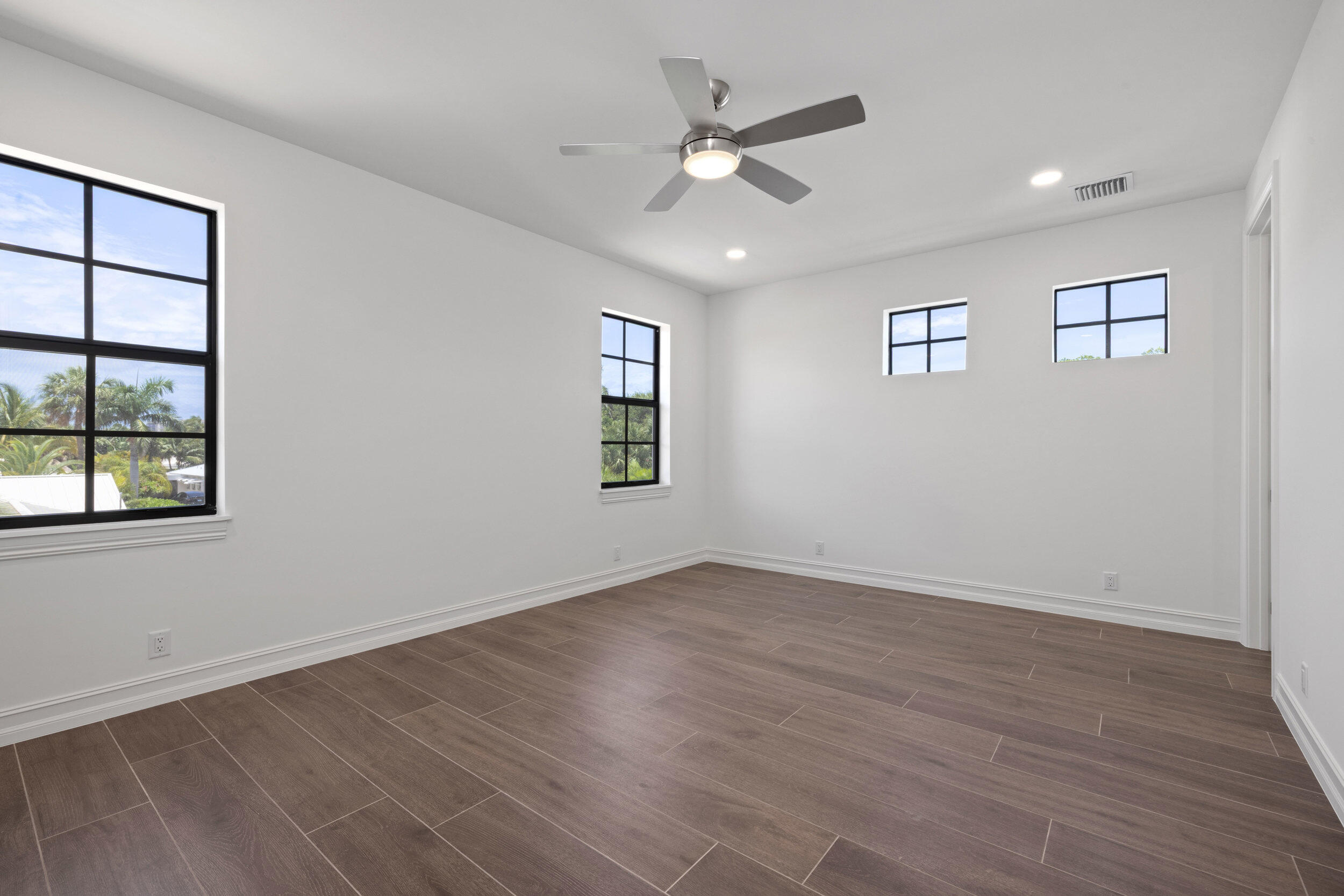 PALM BEACH SHORES - Residential