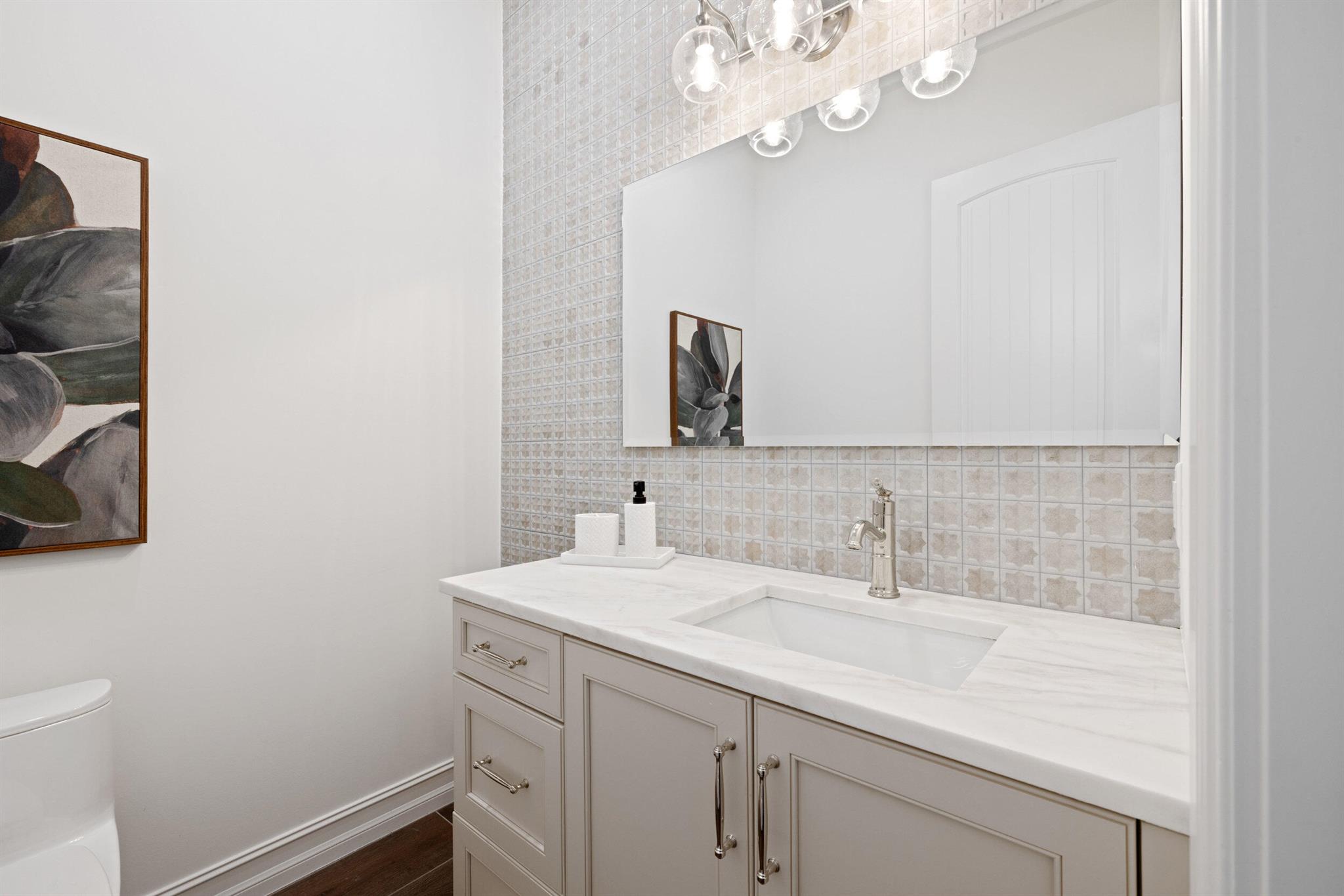 PALM BEACH SHORES - Residential