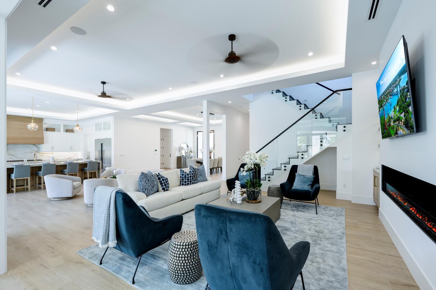 PALM BEACH LAKE WORTH ESTATES 2 - Residential