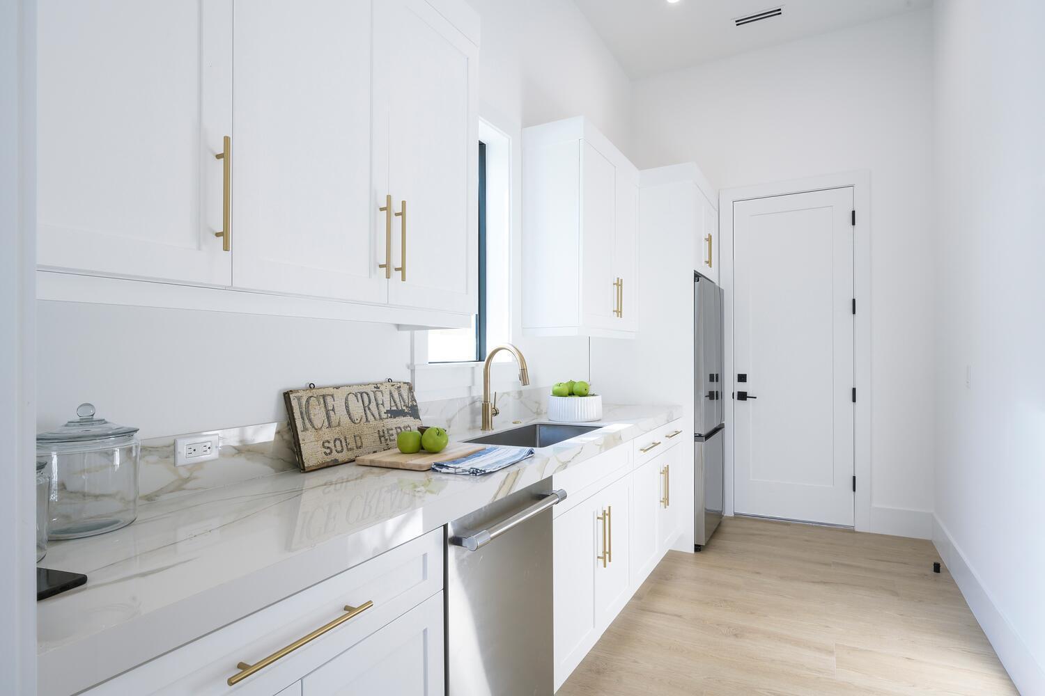 PALM BEACH LAKE WORTH EST - Residential