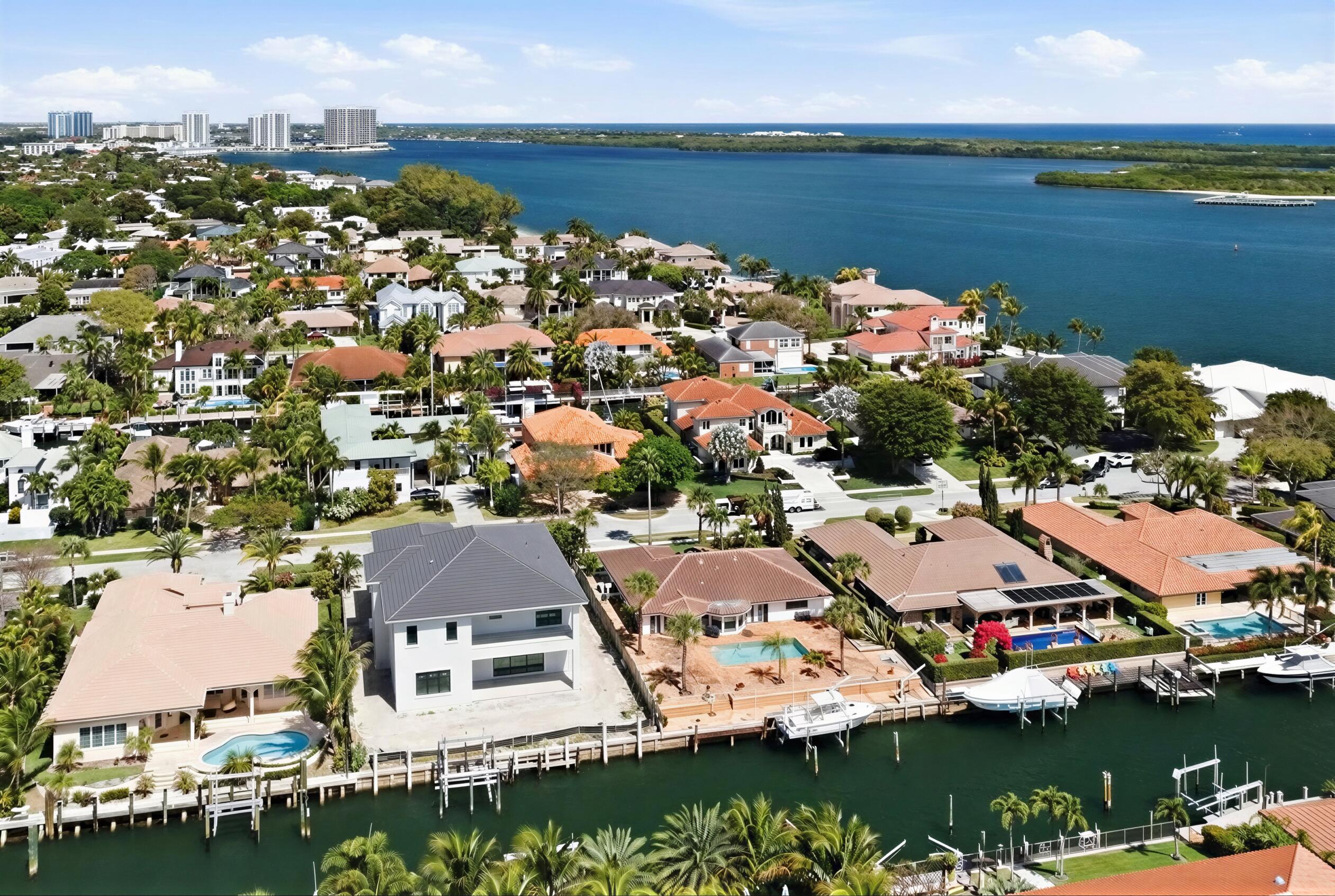 PALM BEACH LAKE WORTH ESTATES 2 - Residential