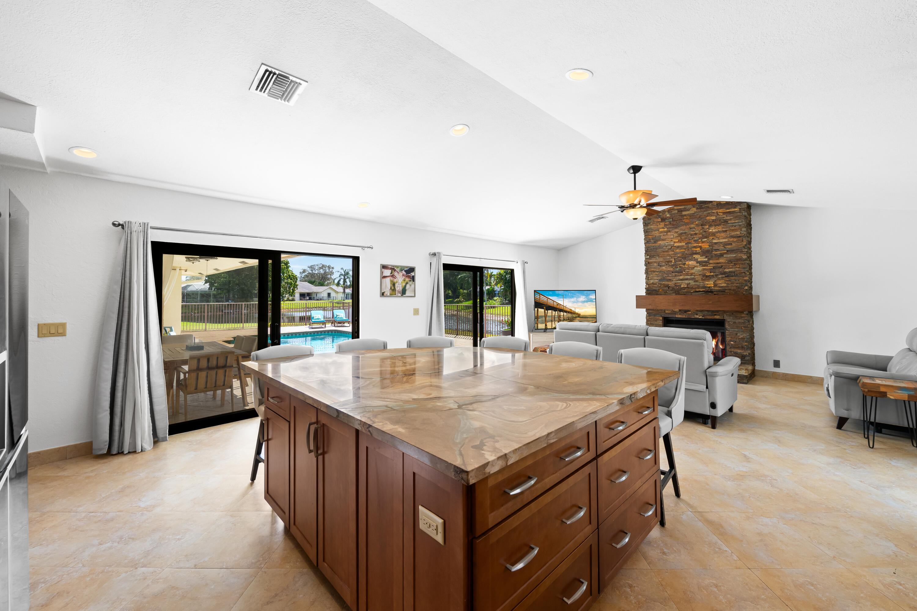 CYPRESS GLEN - Residential