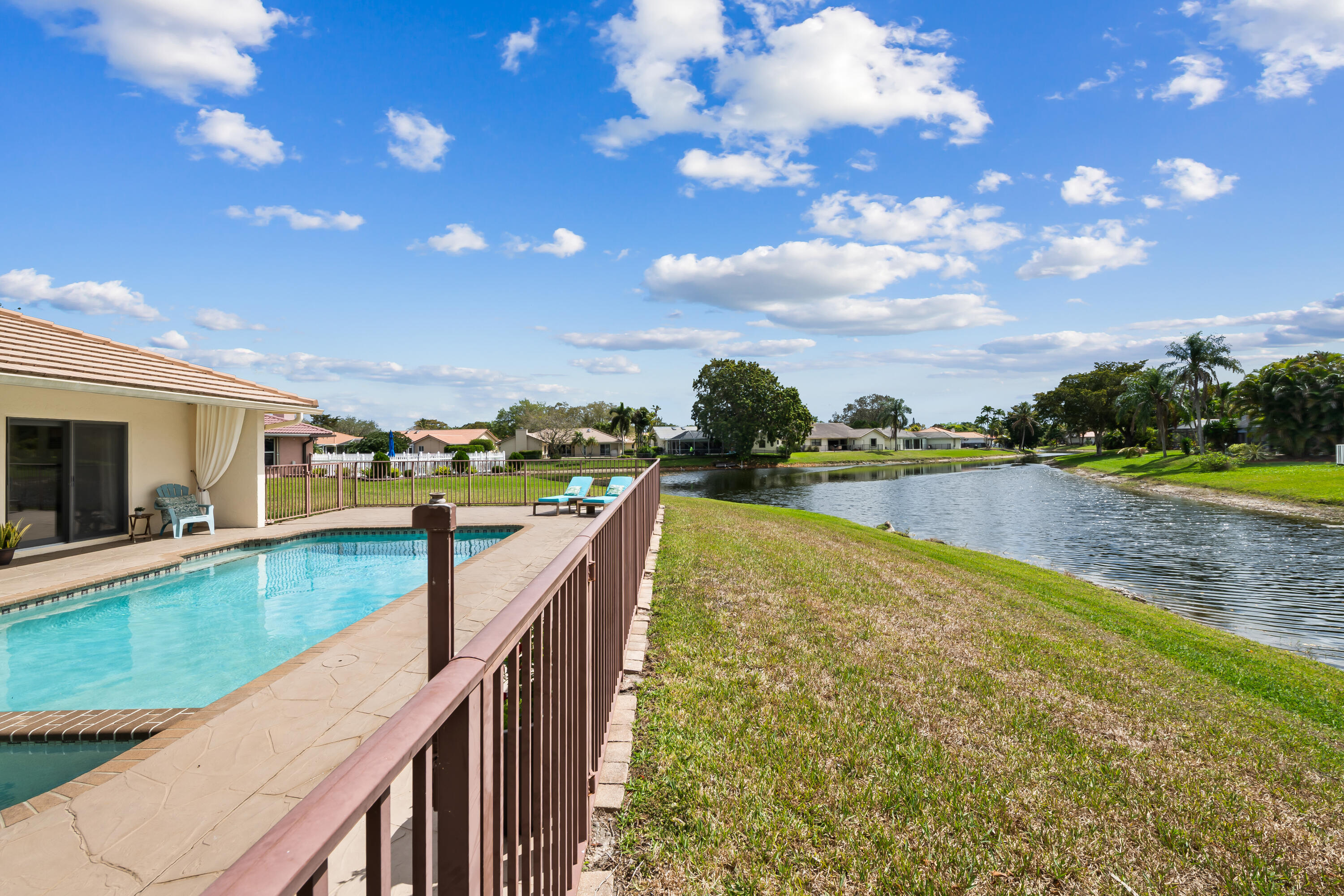 CYPRESS GLEN - Residential