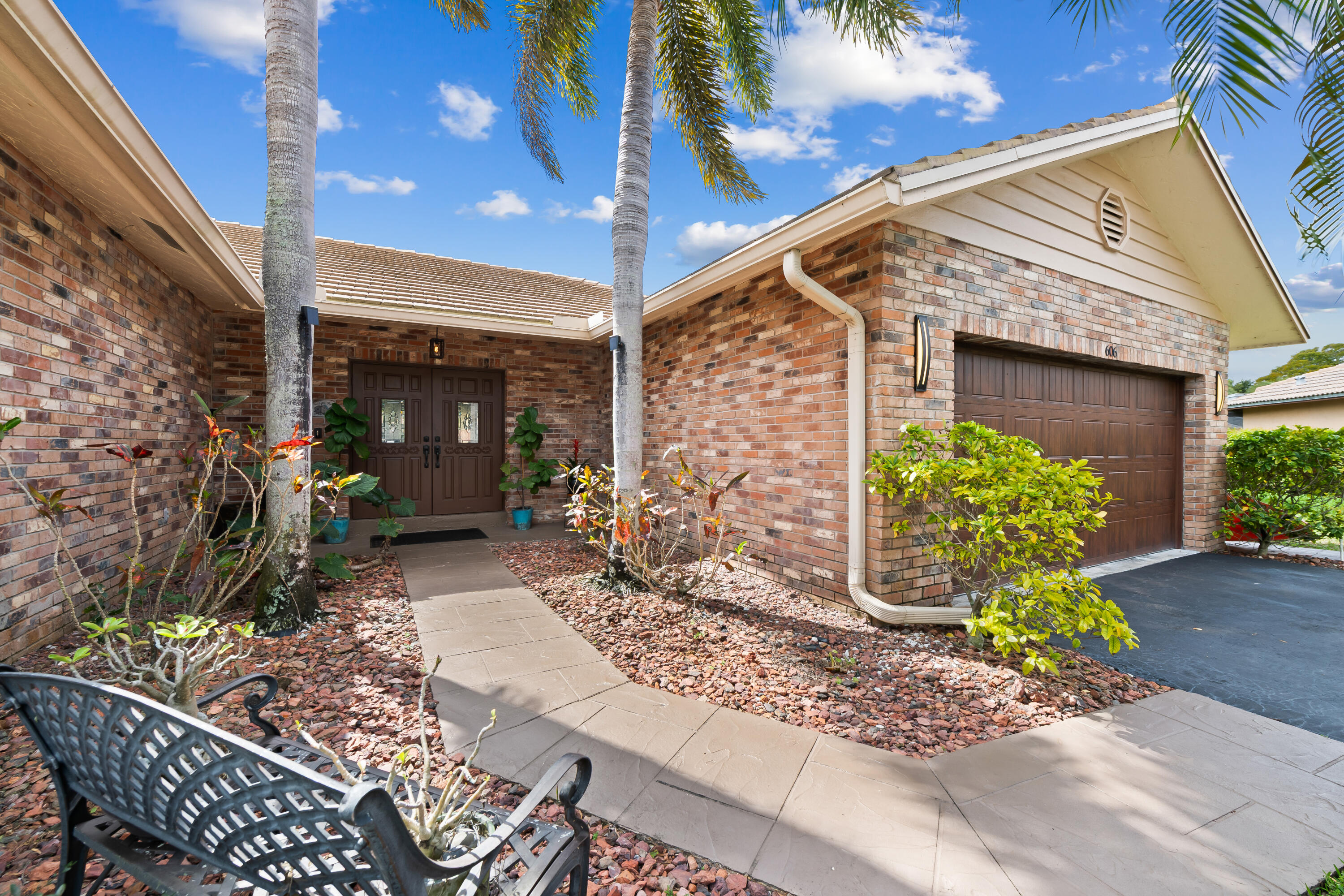 CYPRESS GLEN - Residential