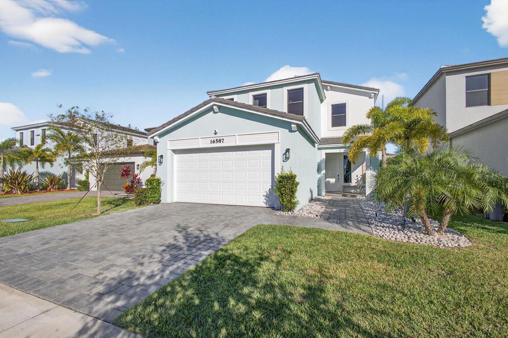 Photo of 16587 Cove Road, The Acreage, FL 33470 (MLS # B26021974)
