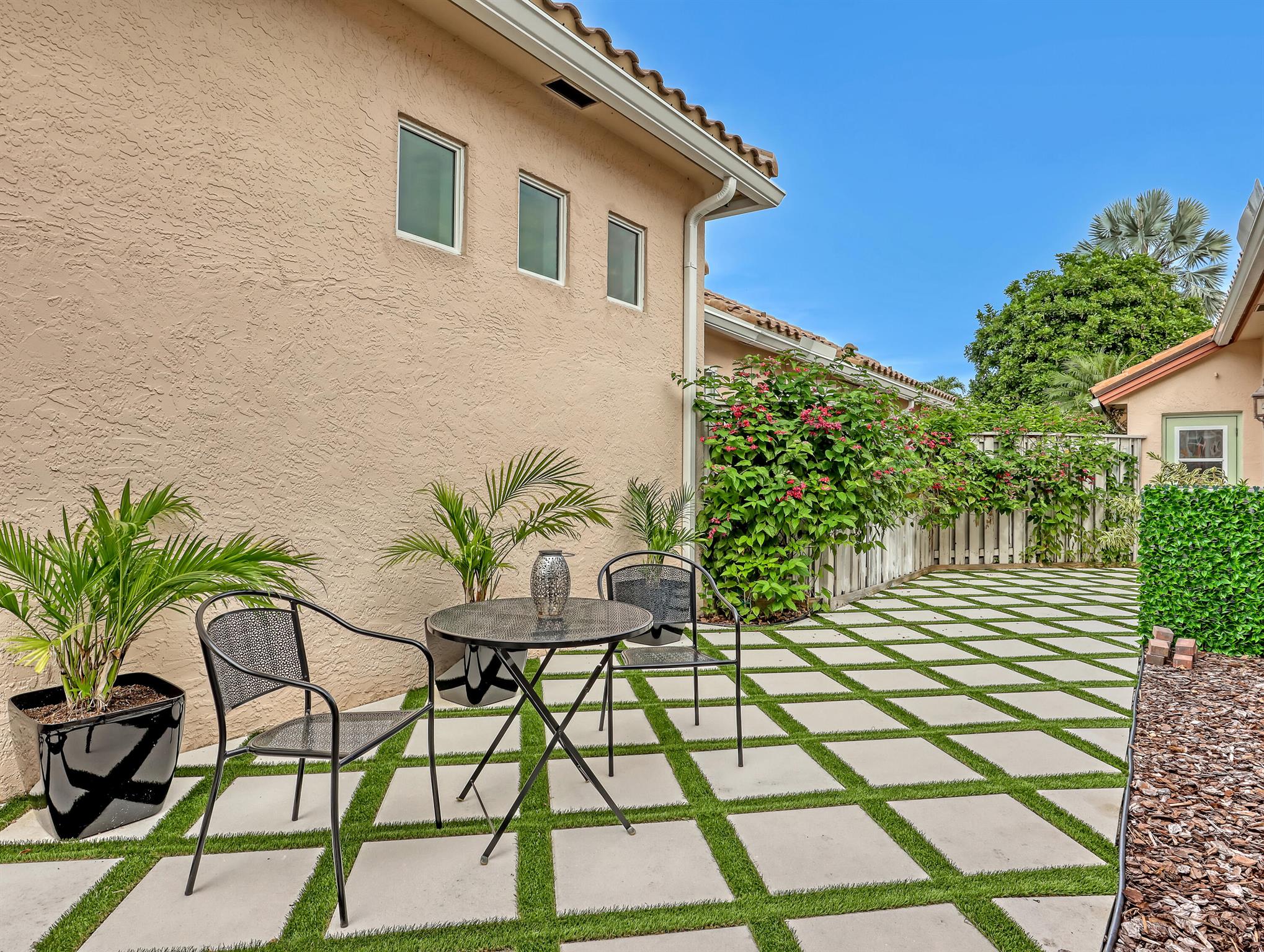 PGA RESORT COMMUNITY OF A - Residential