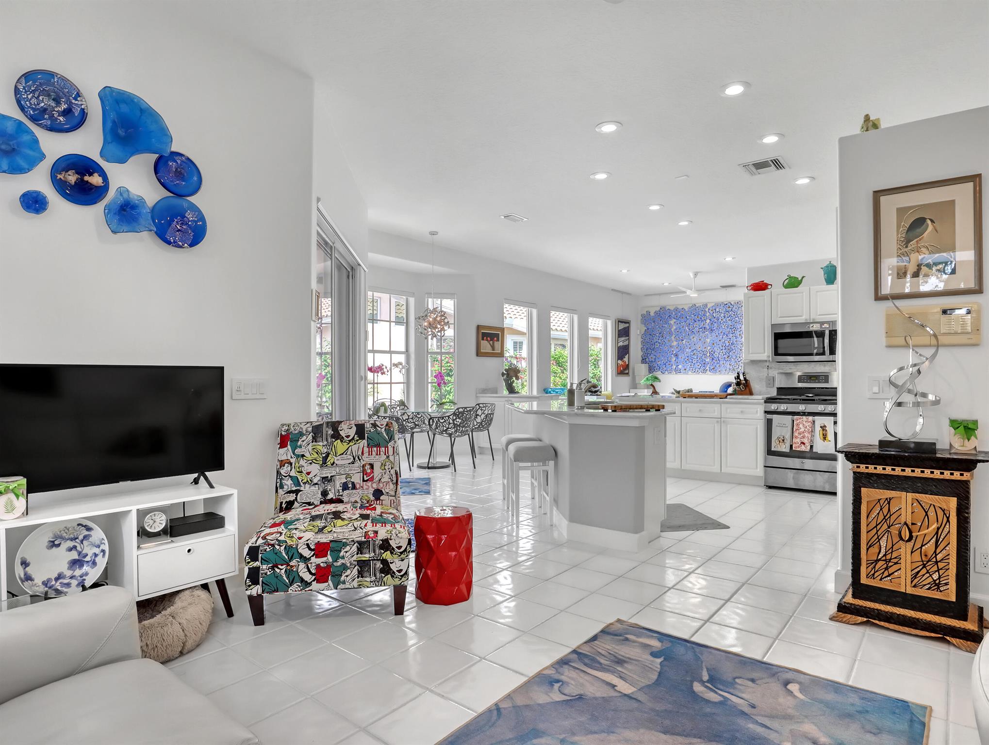 PGA RESORT COMMUNITY OF A - Residential