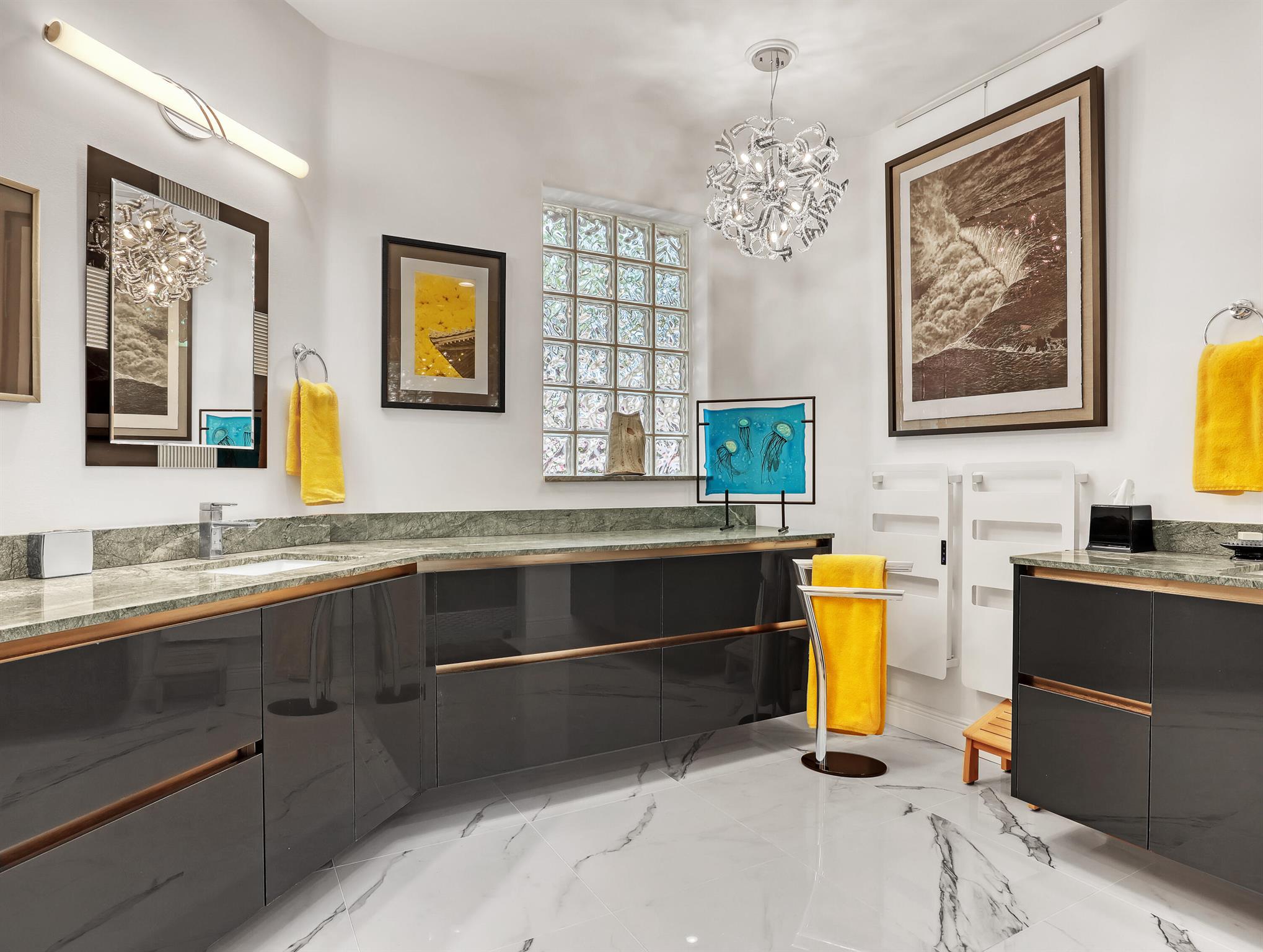 PGA RESORT COMMUNITY OF A - Residential