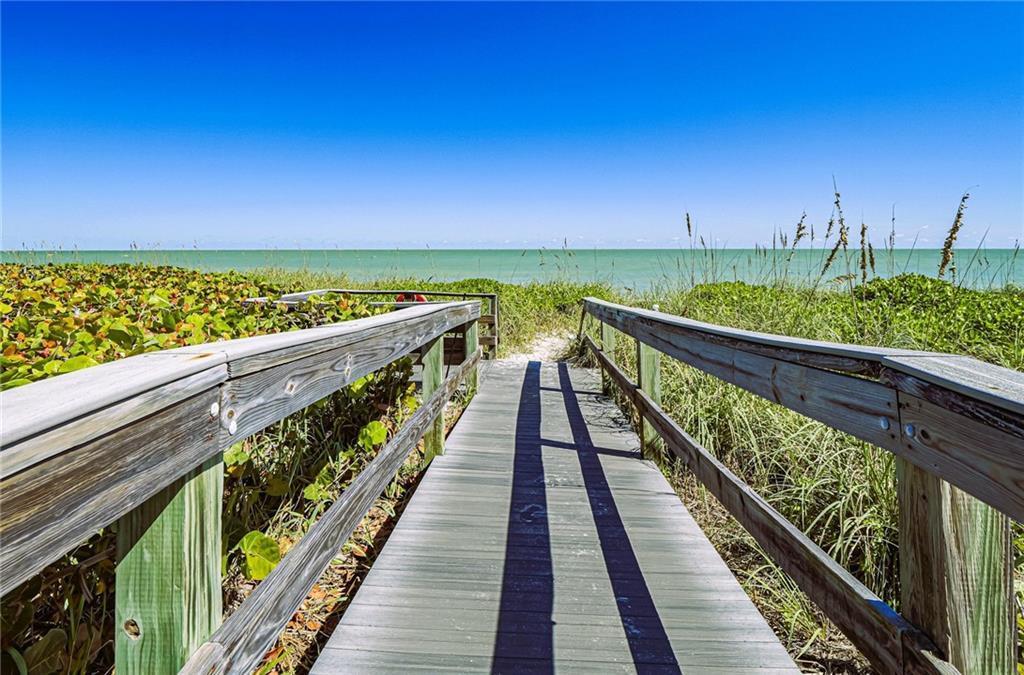 ''''''HARBOUR SIDE YACHT - Residential Lease