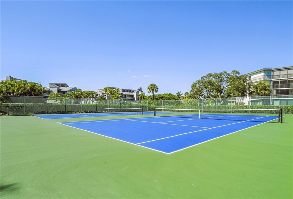 ''''''HARBOUR SIDE YACHT - Residential Lease