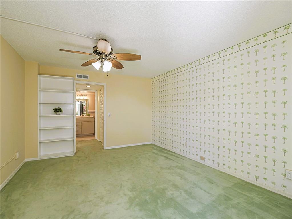 ''''''HARBOUR SIDE YACHT - Residential Lease