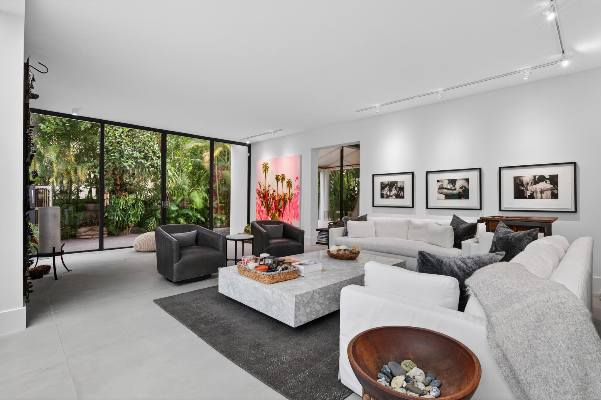 423 Chilean Avenue 423