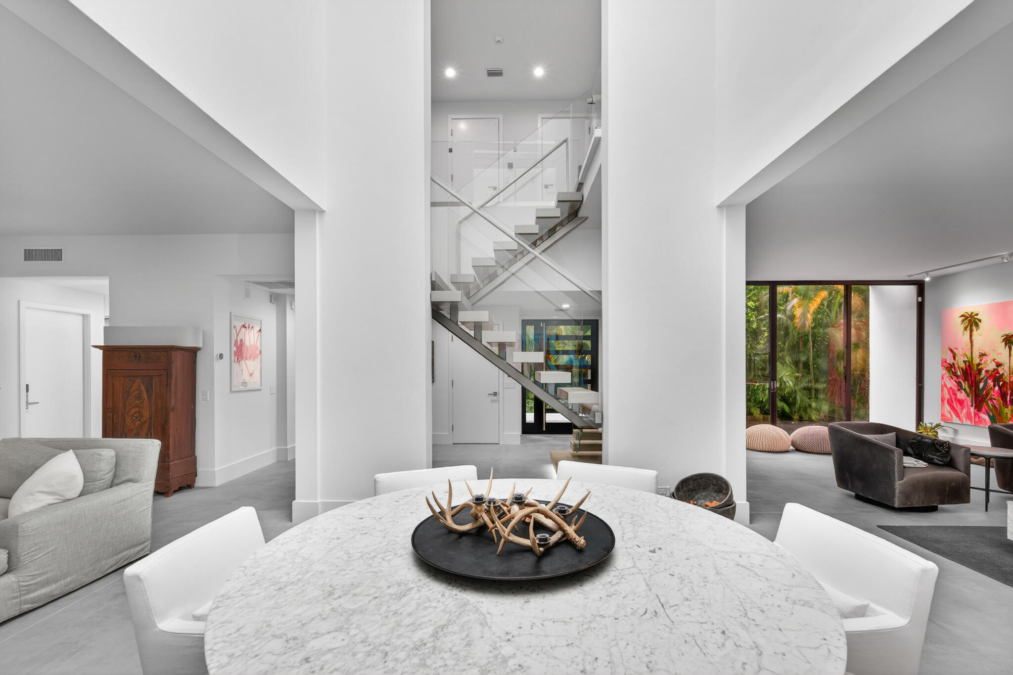 ADAMS HOUSE - Residential