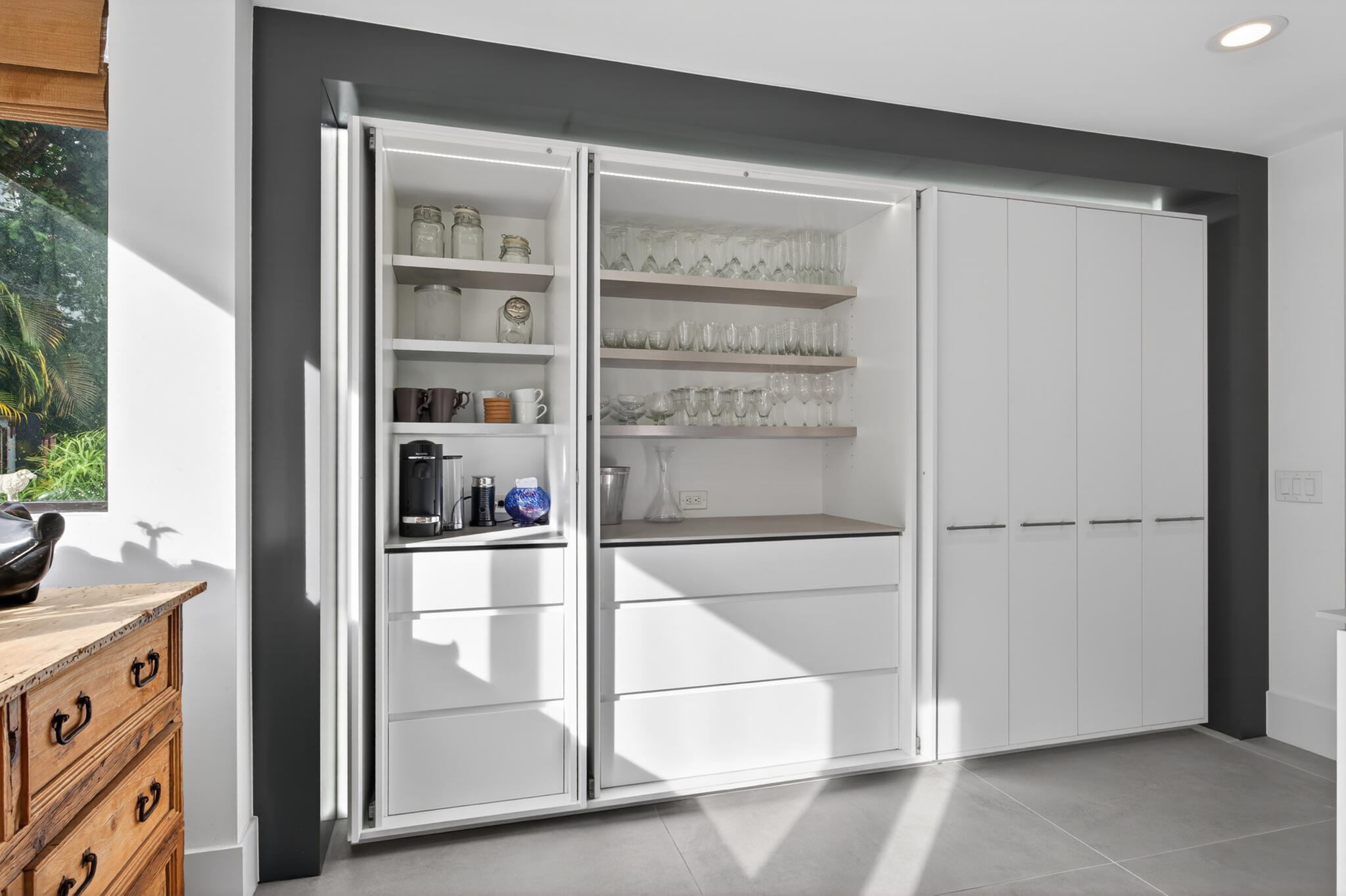 ADAMS HOUSE - Residential