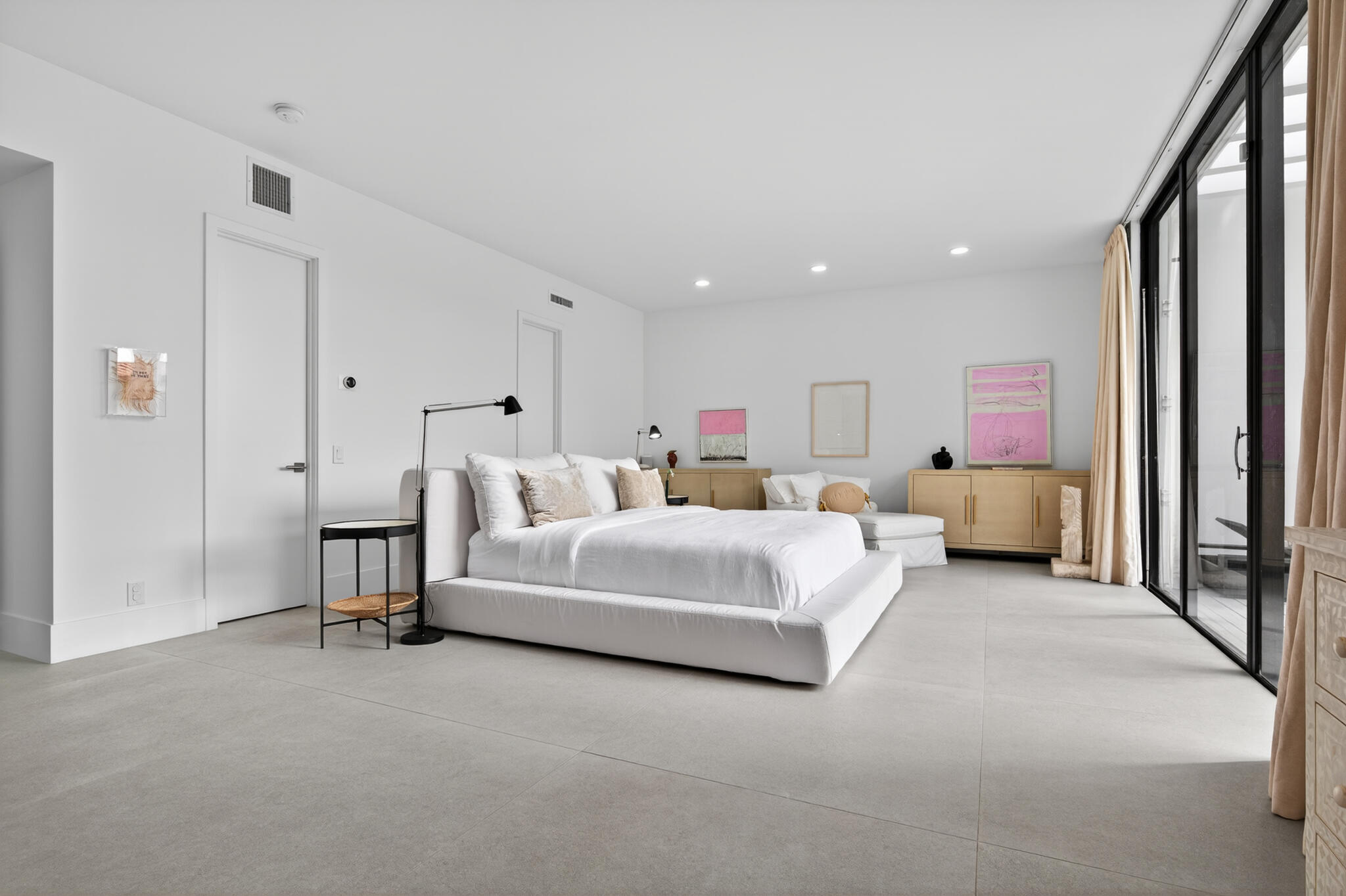 ADAMS HOUSE - Residential