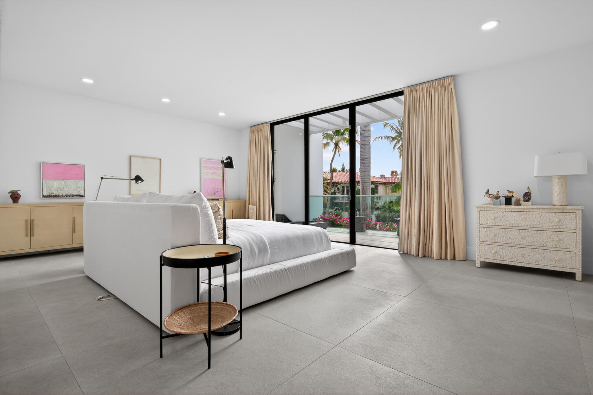 ADAMS HOUSE - Residential